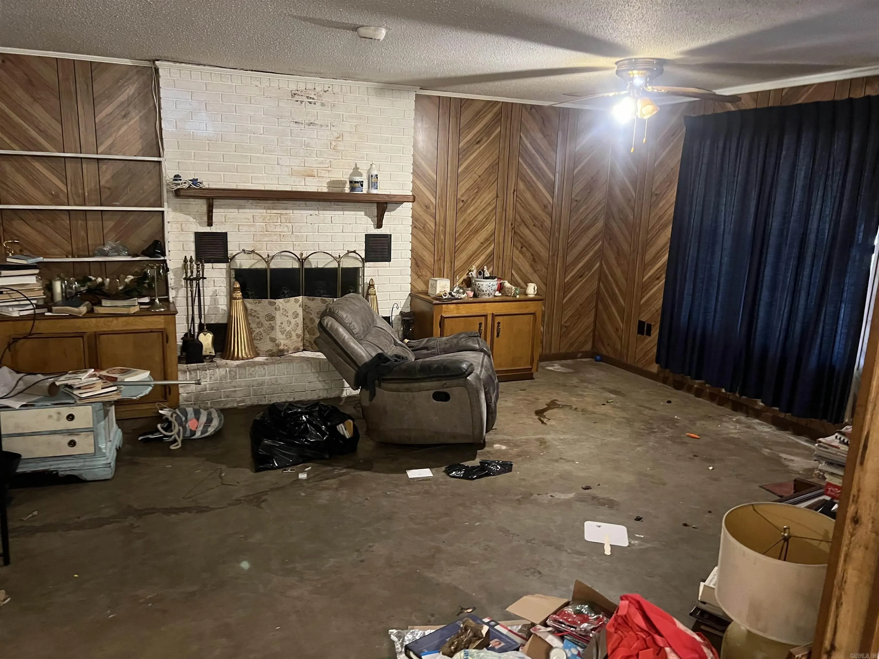Property at 5805  Hoover - Image 7