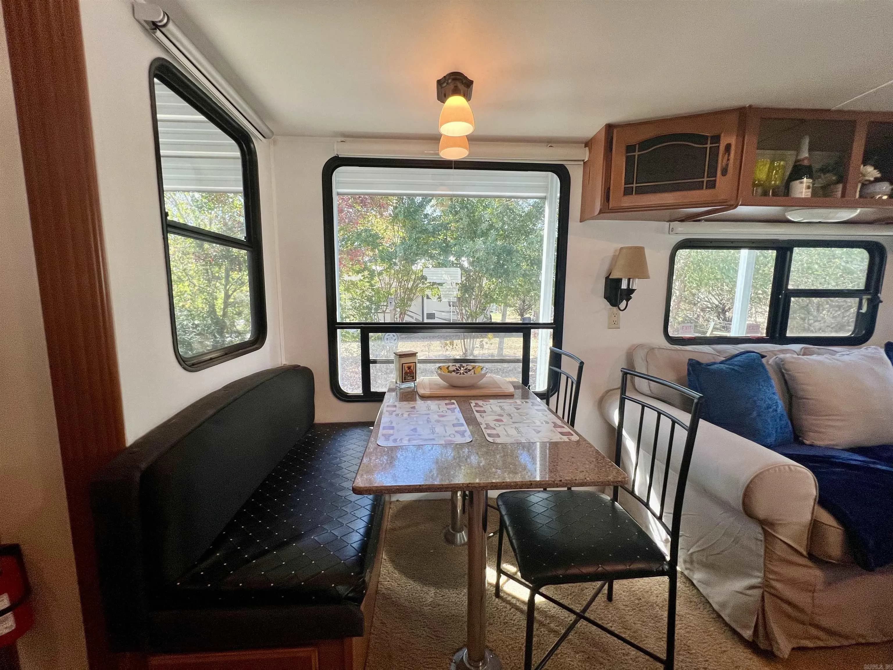 Property at 703  Mountain cove - Image 15