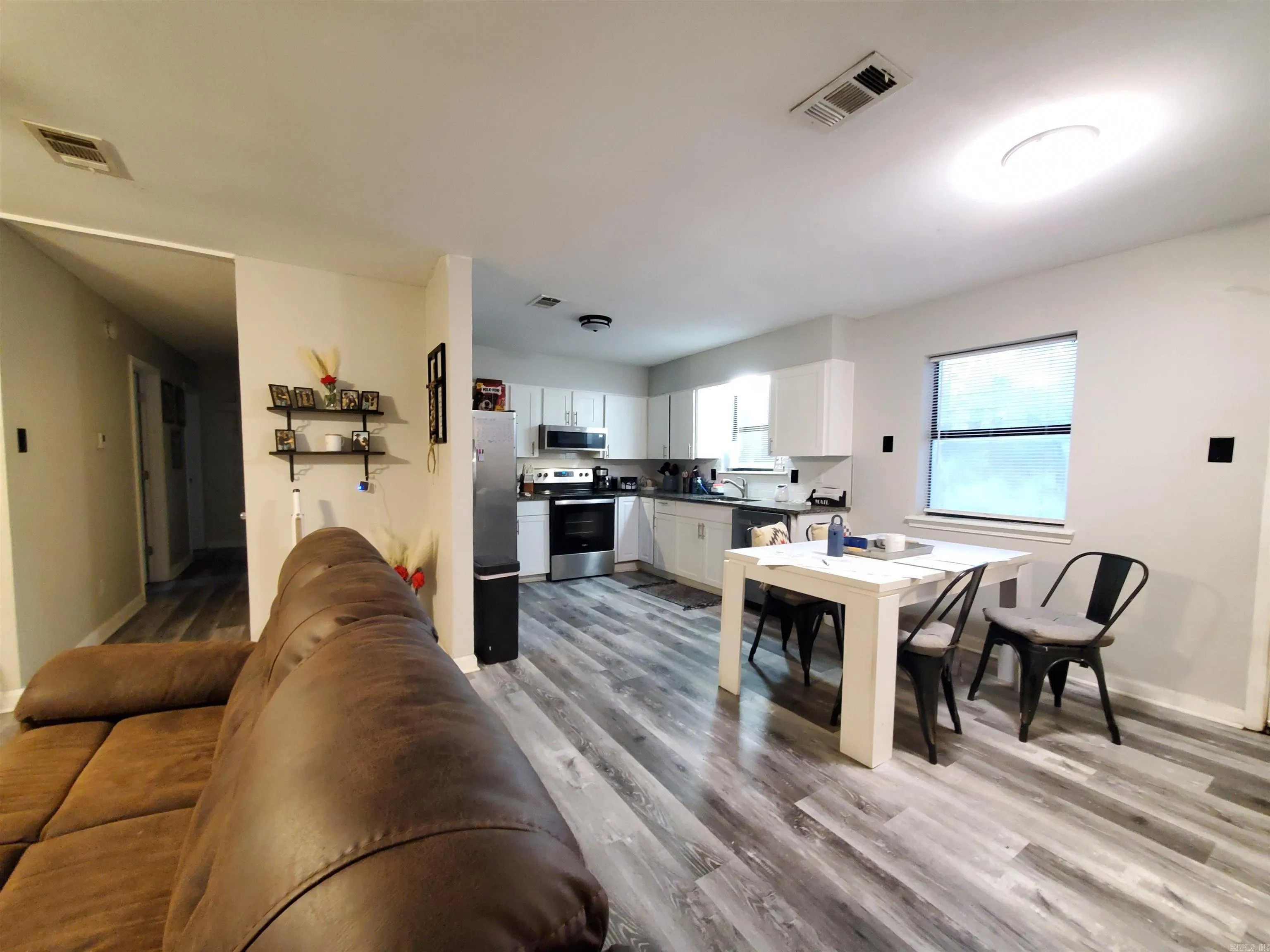 Property at 58  Pheasant run - Image 9