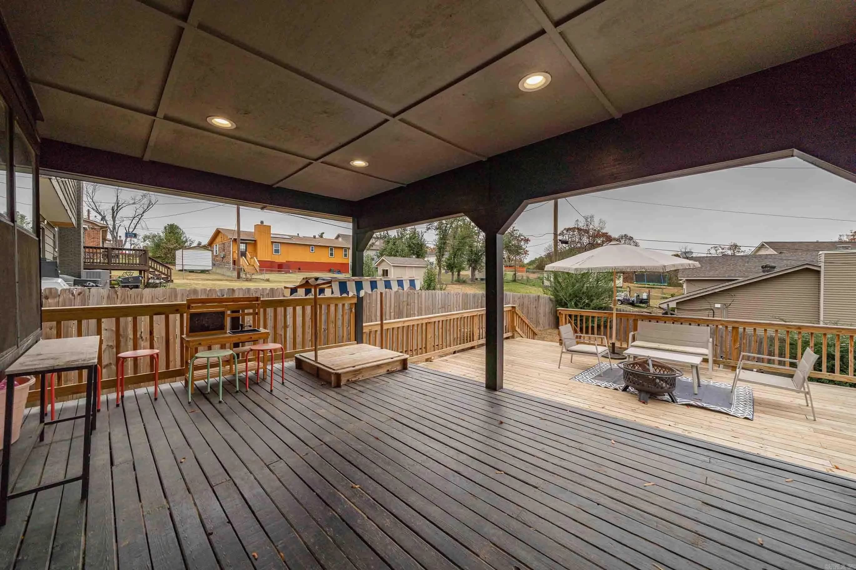 Property at 705  Kierre - Image 5