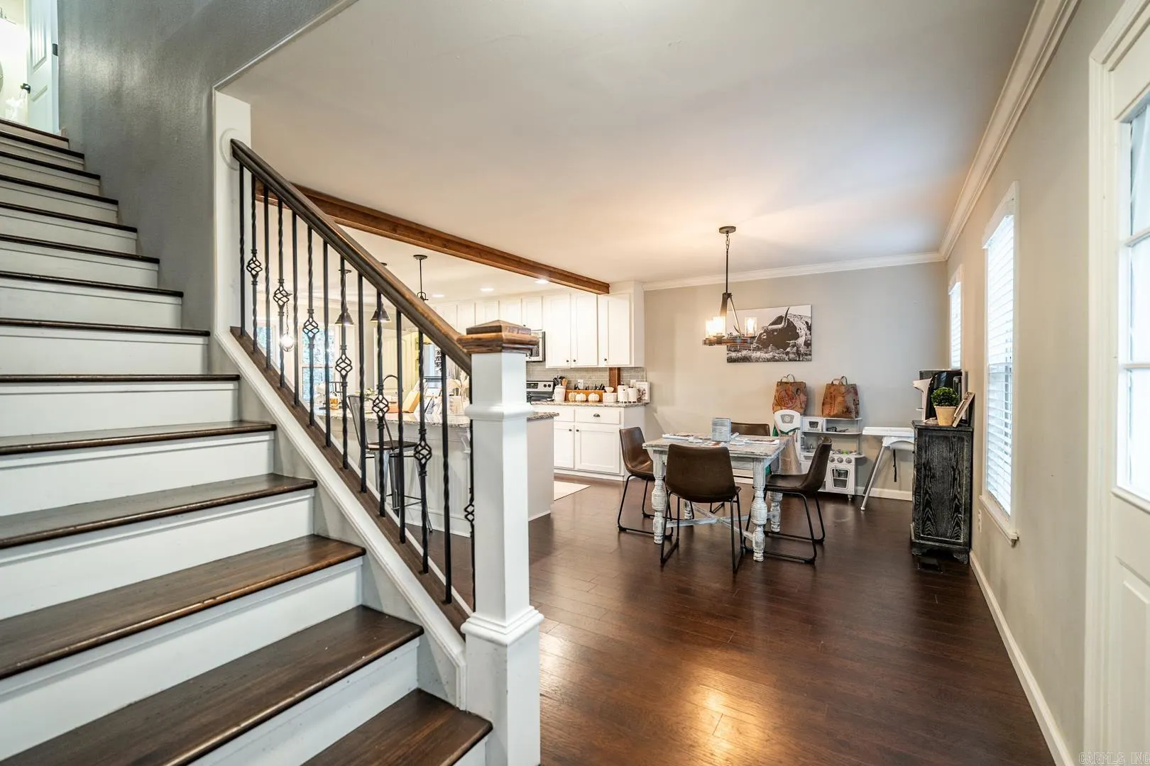 Property at 14  Summerland - Image 3