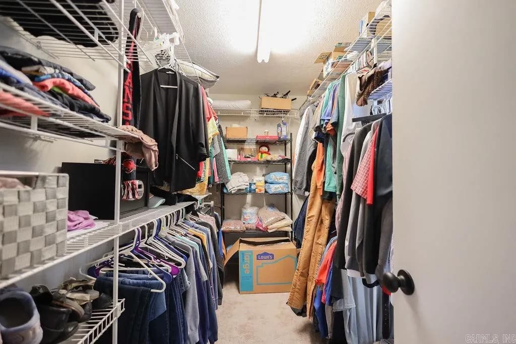 Property at 704  Elizabeth - Image 22