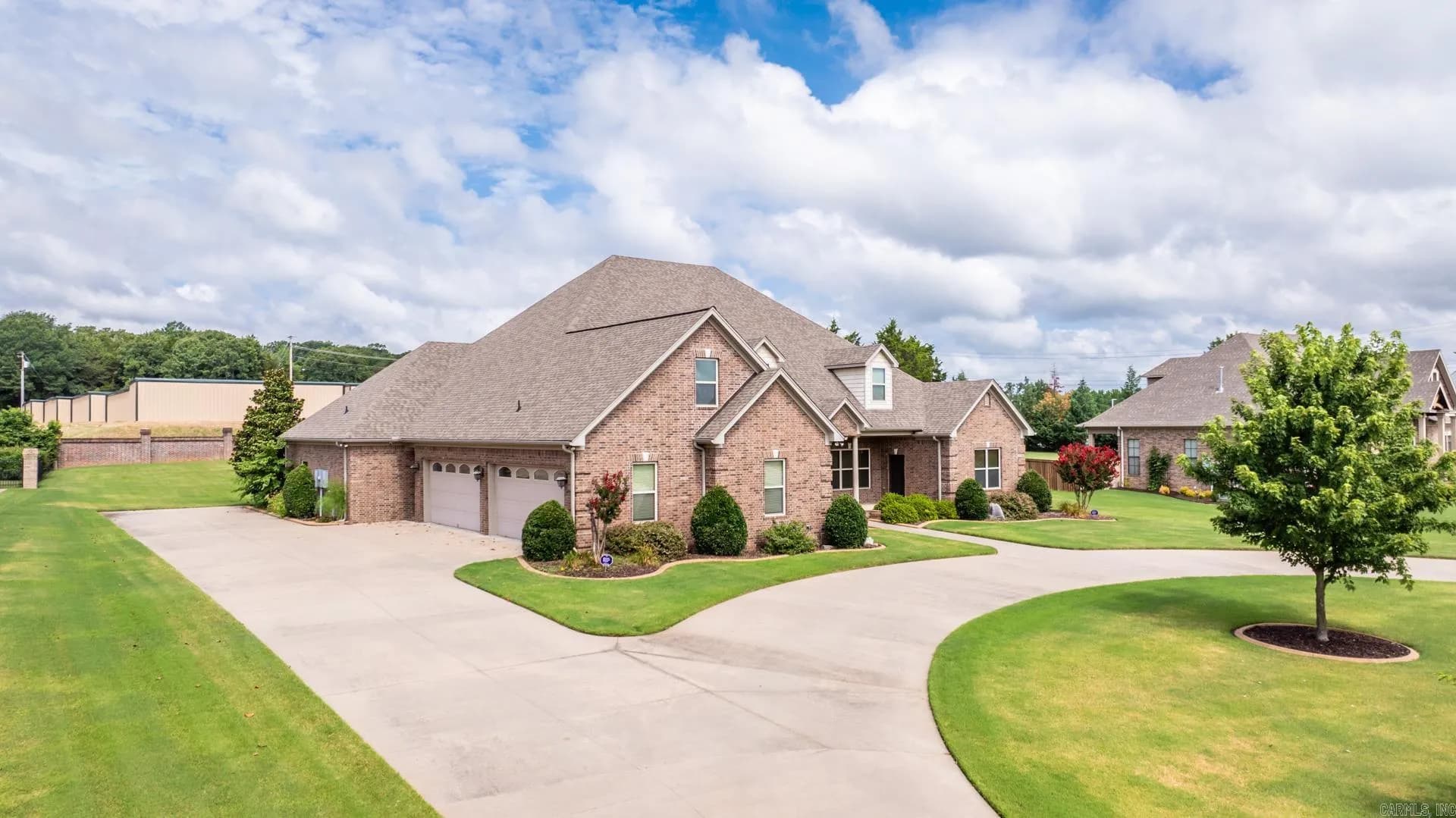 Property at 755  Huntington - Image 4