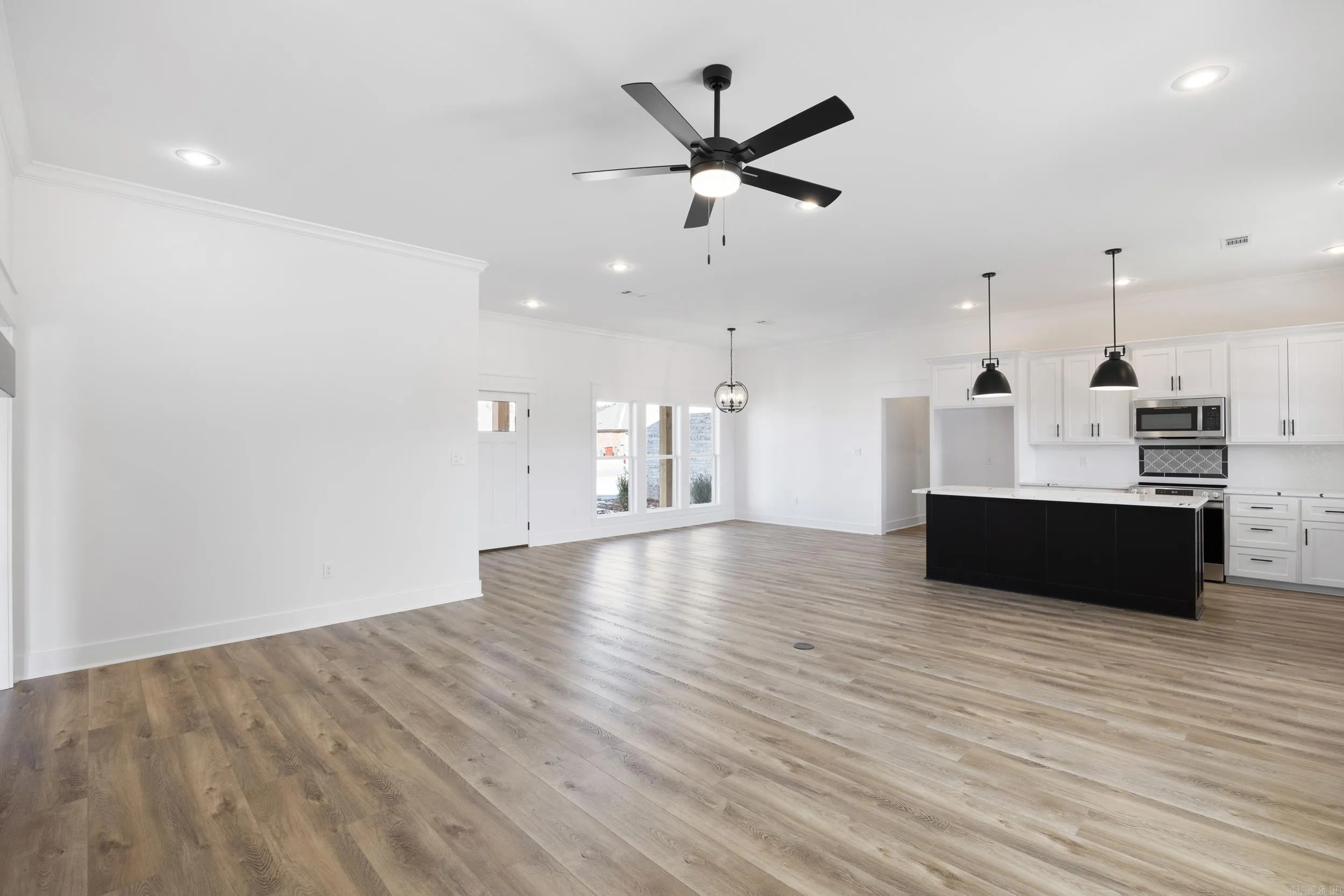 Property at 23  Sunset - Image 15