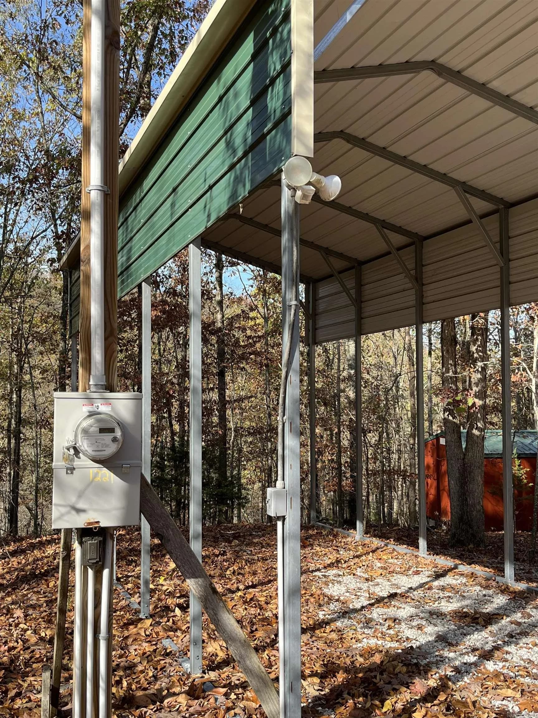 Property at 1221  Lovell ln - Image 11