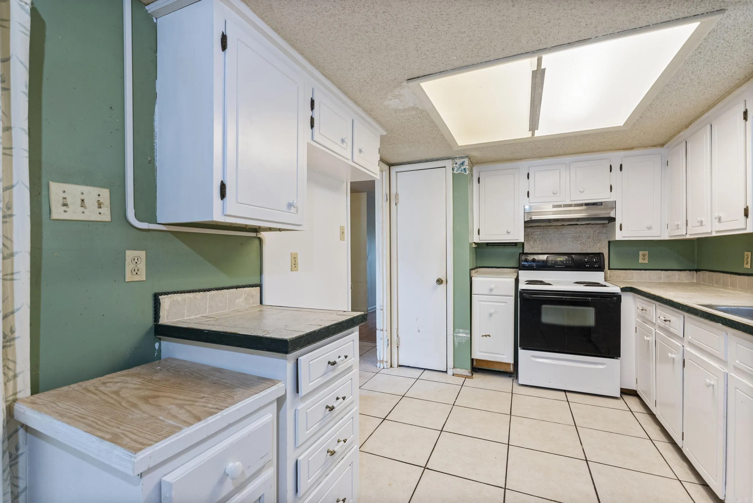 Property at 2  Villas drive - Image 9