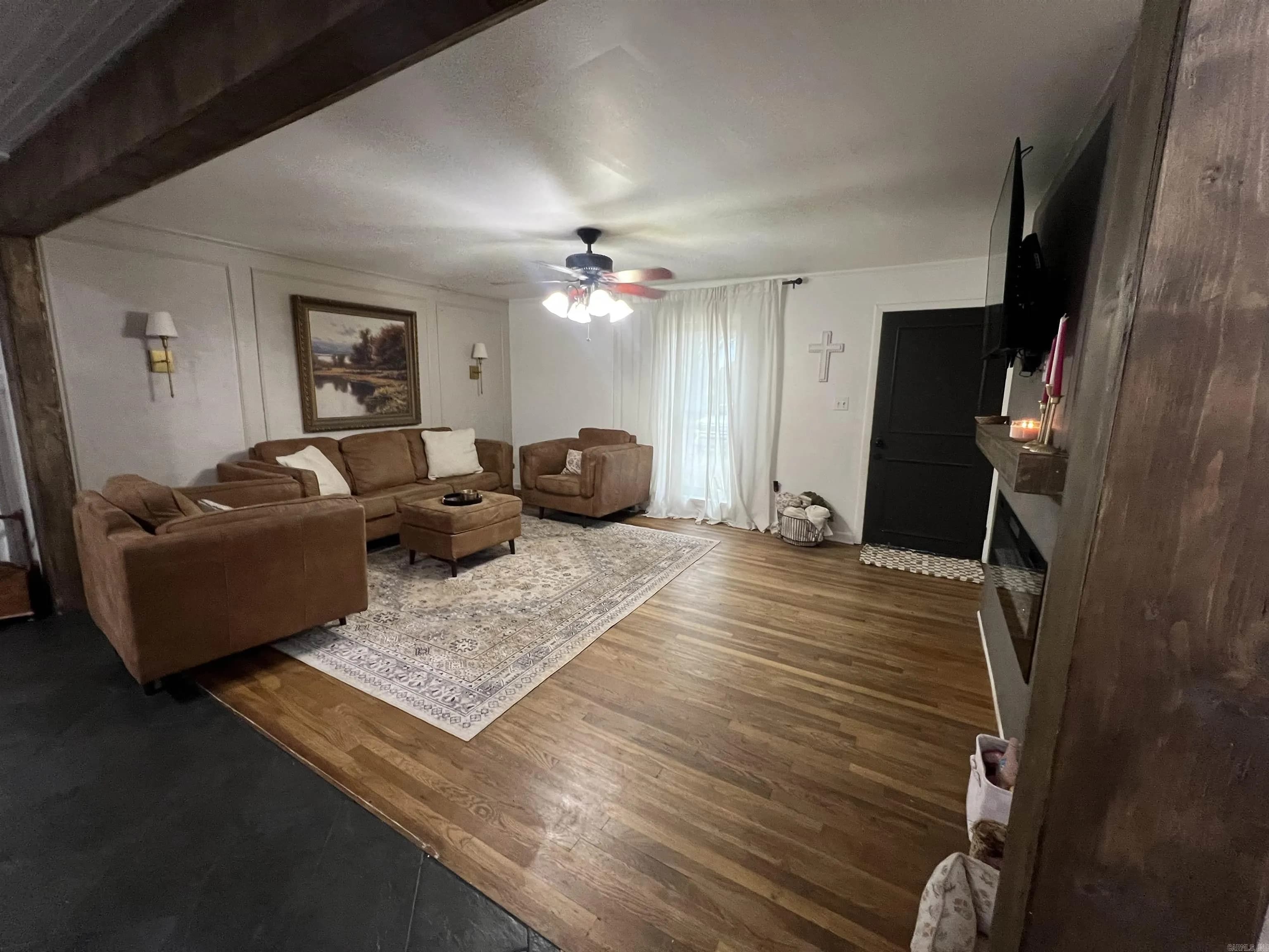 Property at 1211  Donald - Image 3