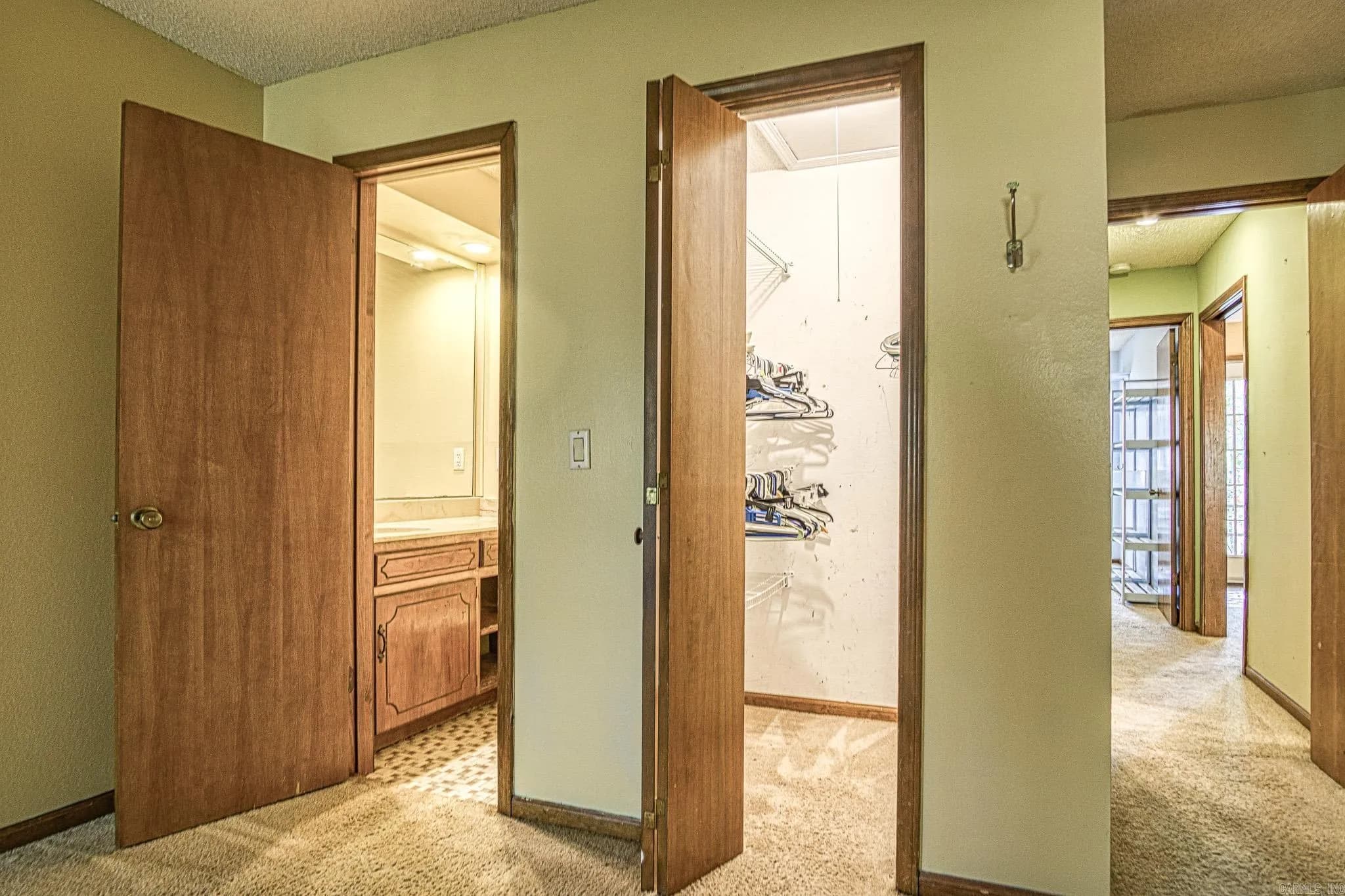 Property at 61  Malaga - Image 25
