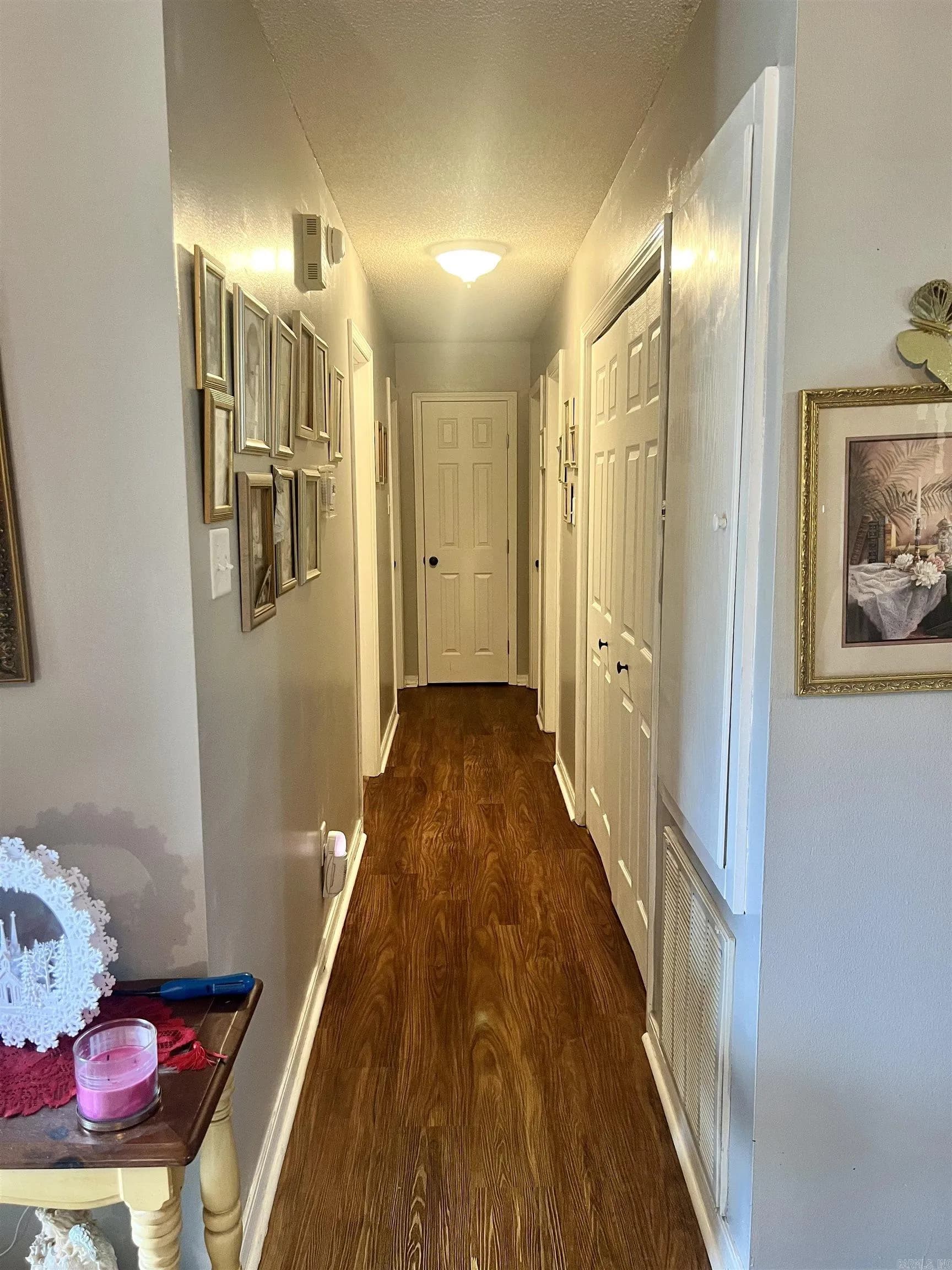 Property at 36  Burns - Image 10
