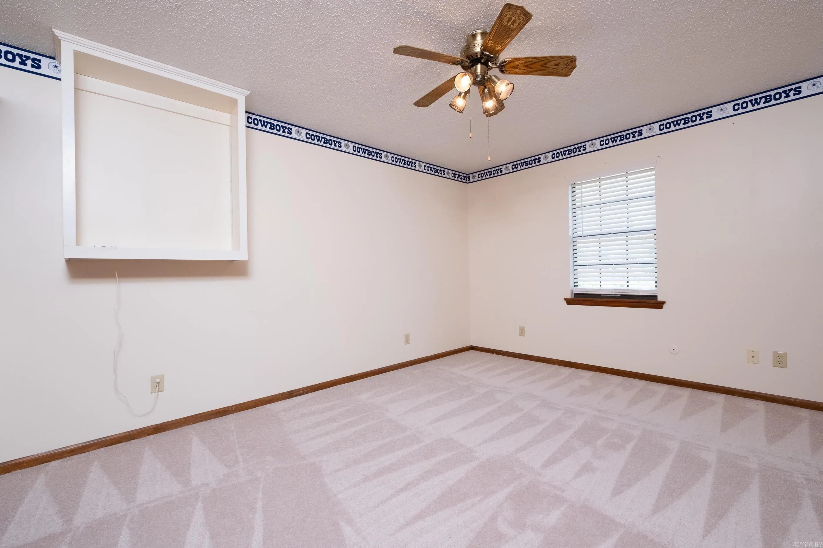 Property at 1300  Kings mountain - Image 24