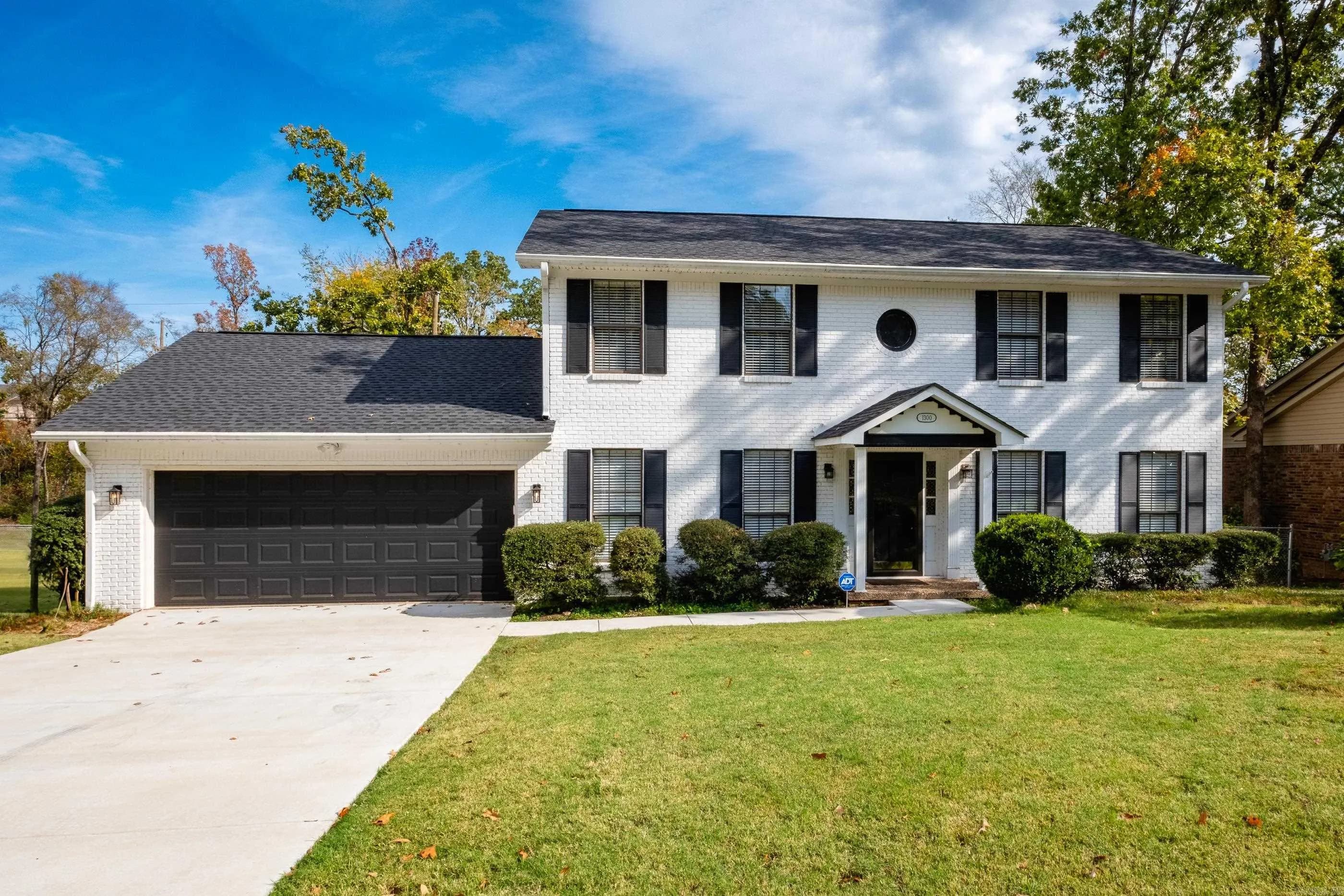 Property at 1300  Kings mountain - Image 34