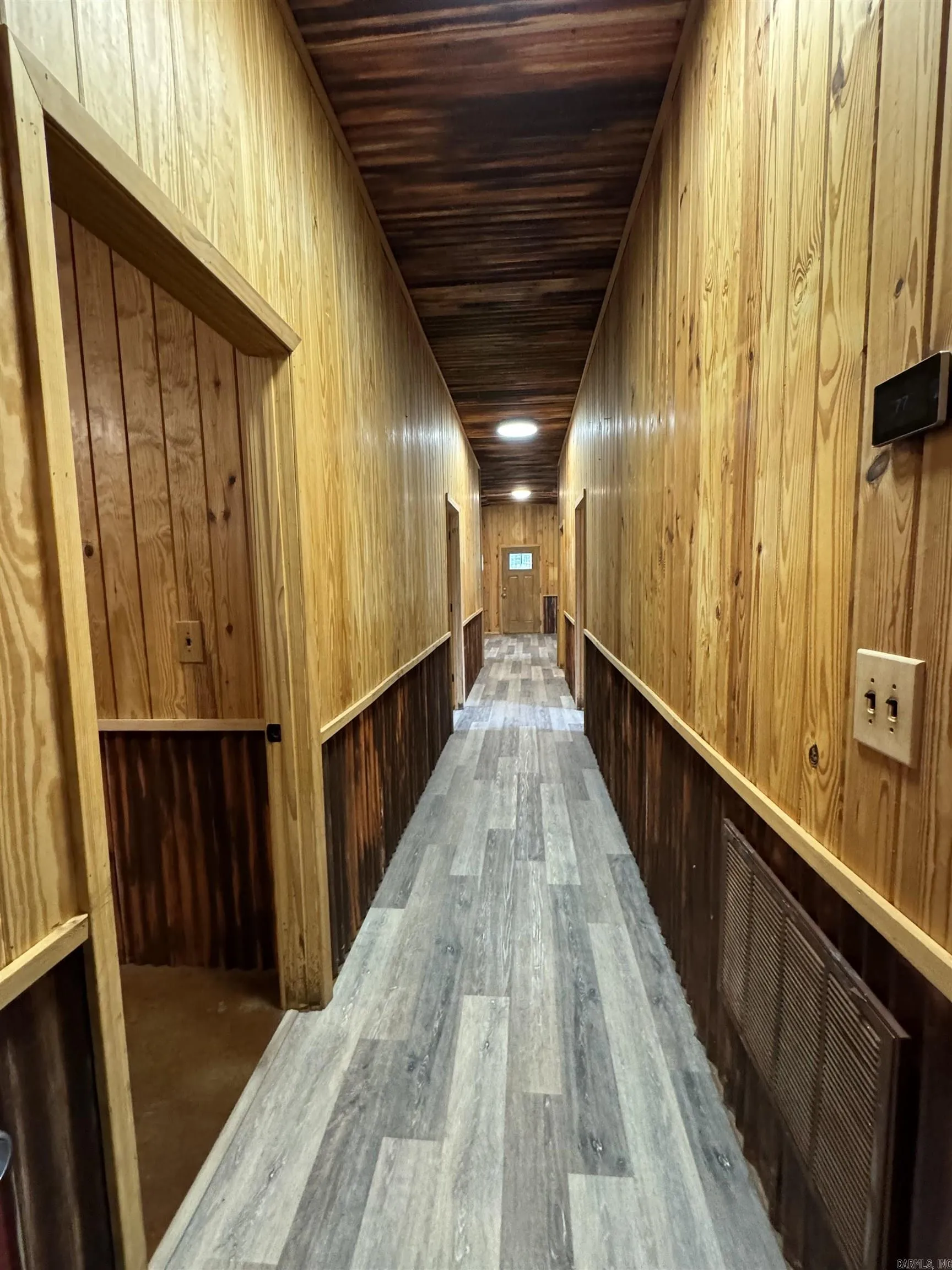 Property at 1201 N Cherry - Image 19