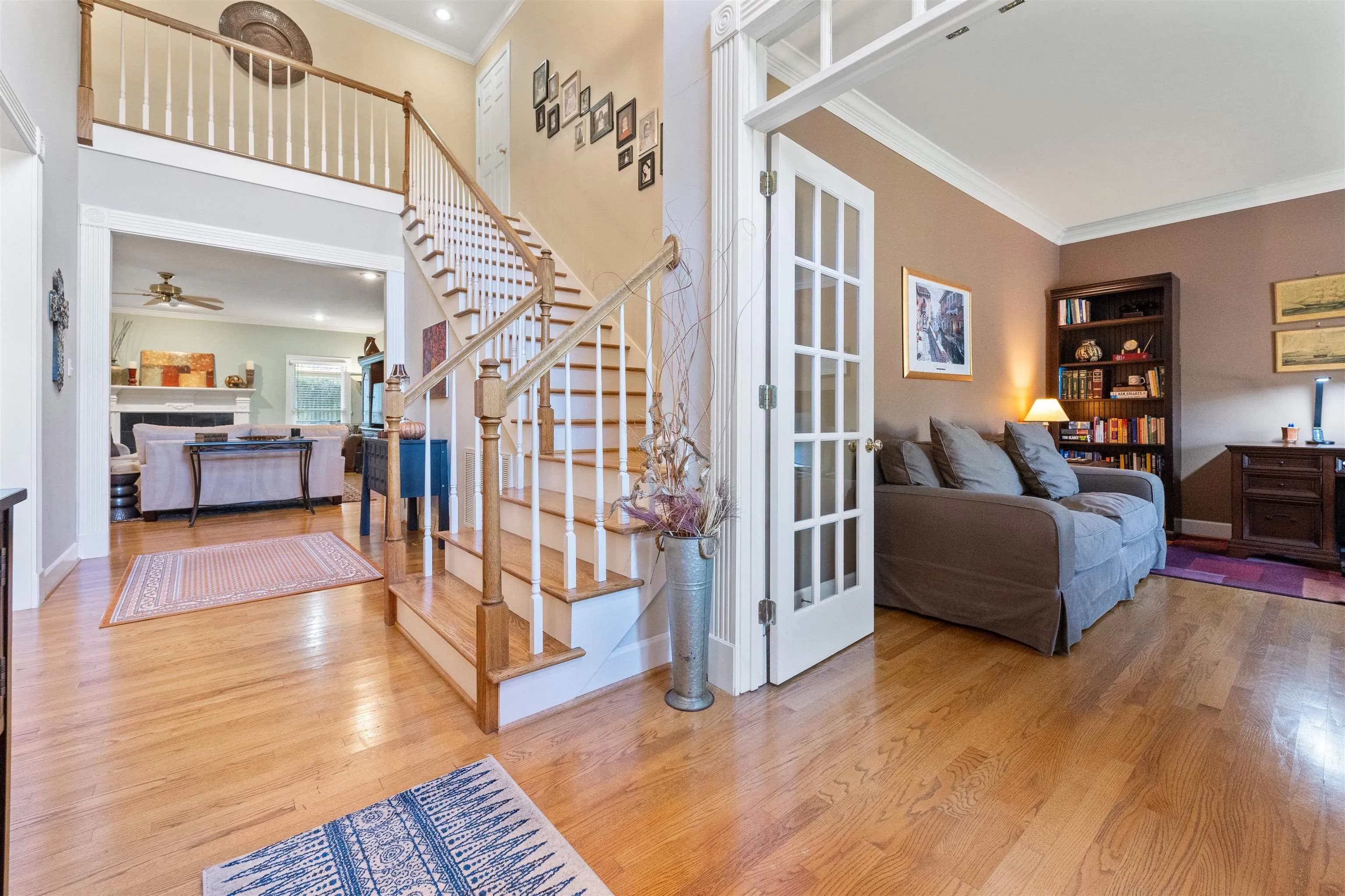 Property at 4314  Valley view - Image 2