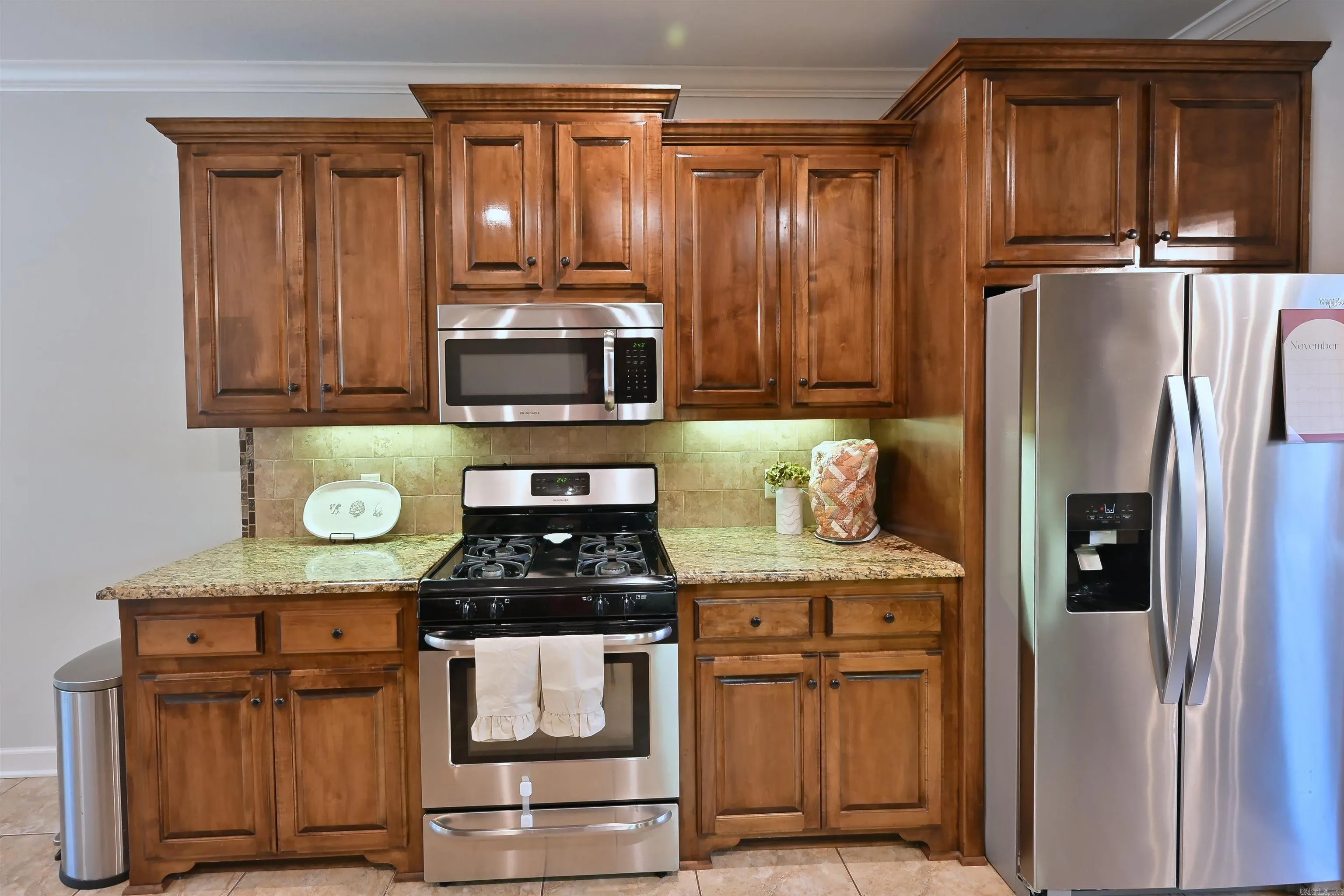 Property at 1158  Oak glenn - Image 13