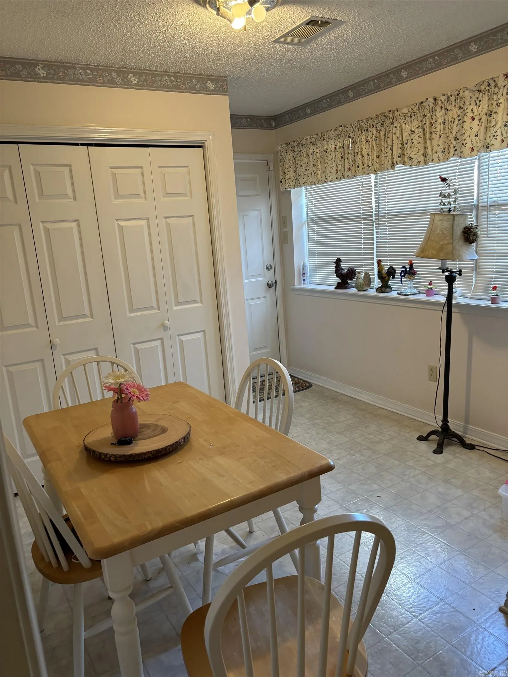 Property at 12  Tripp - Image 20