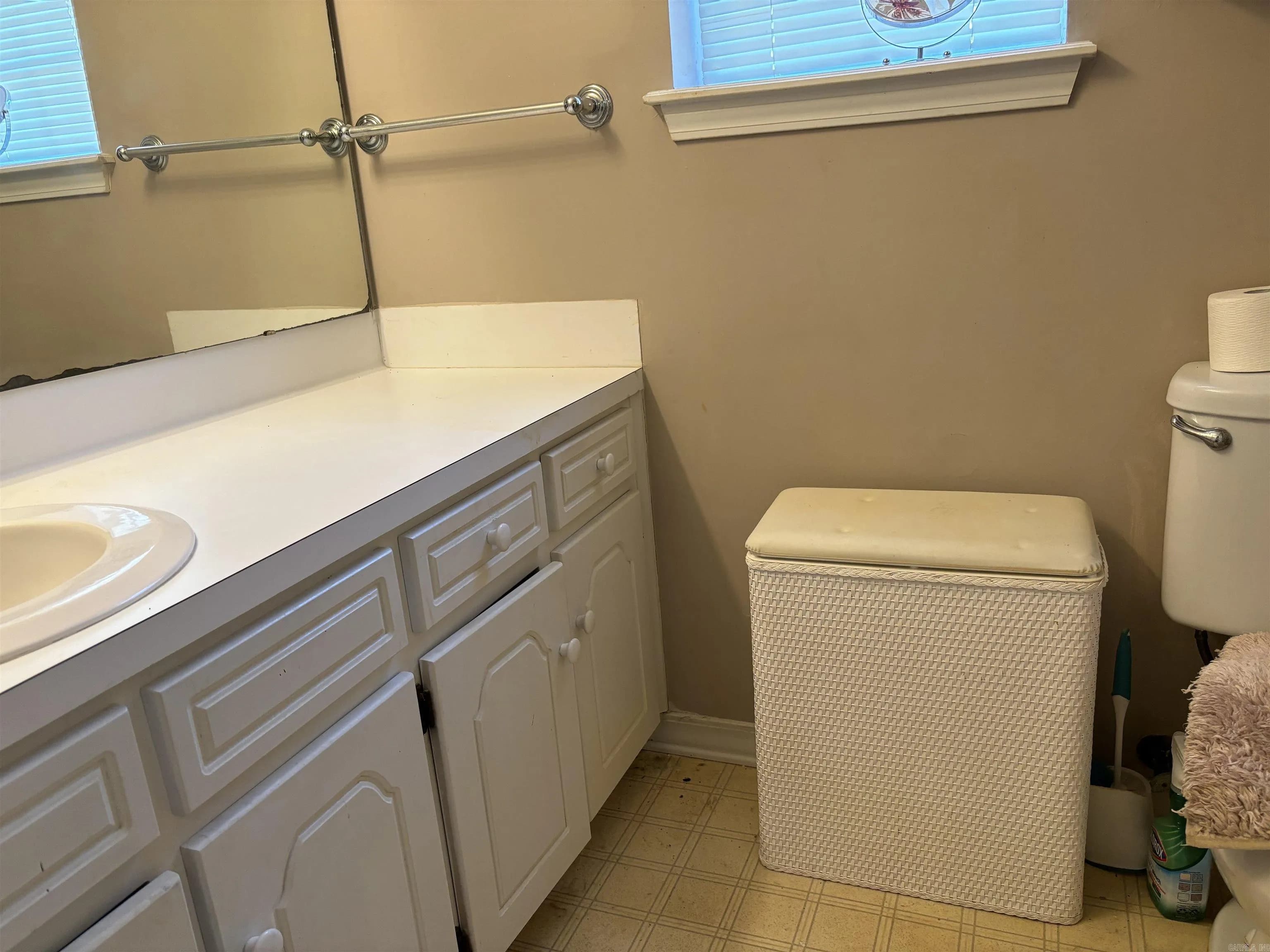 Property at 12  Tripp - Image 29