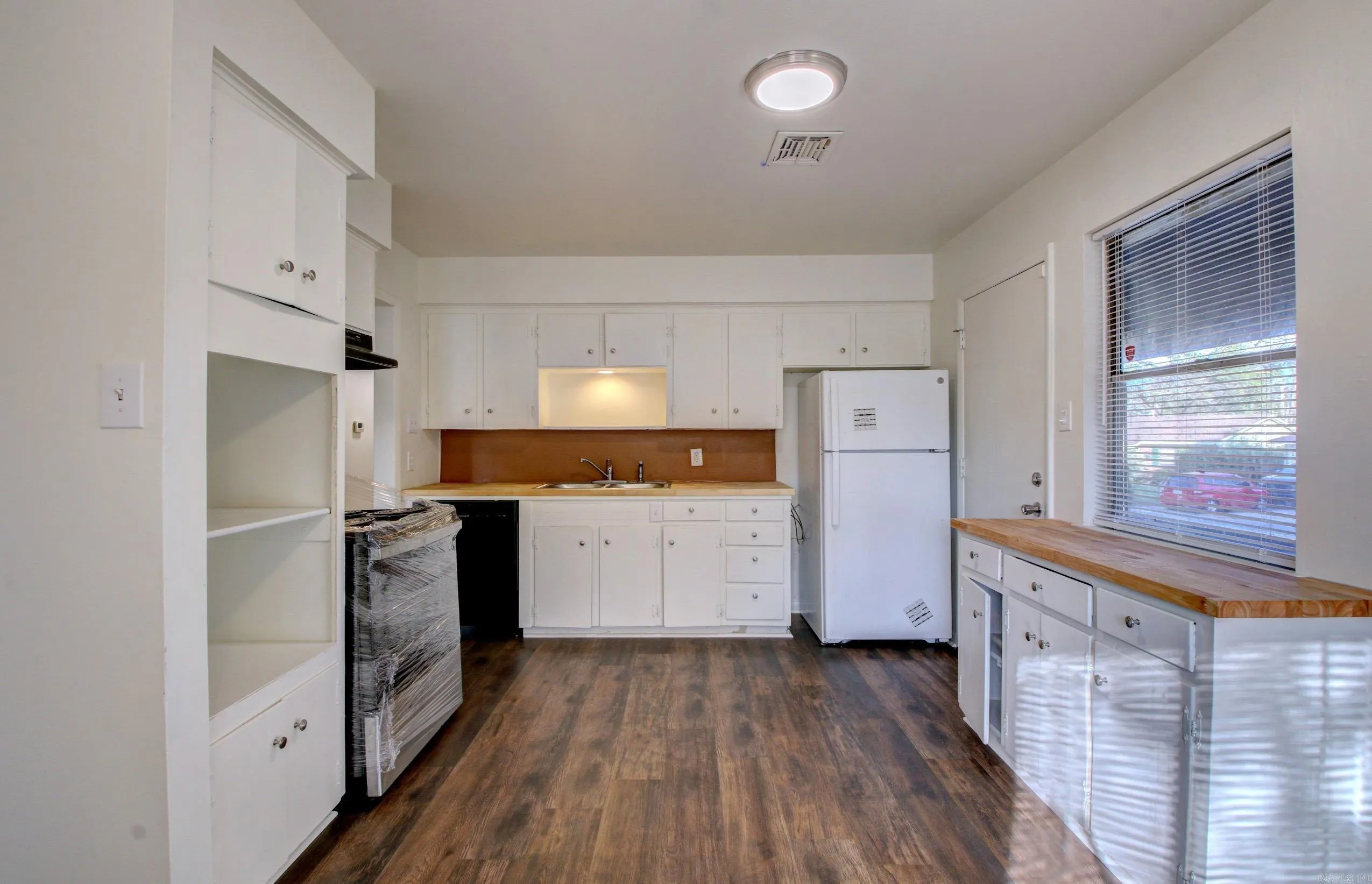 Property at 27  Meldia - Image 15