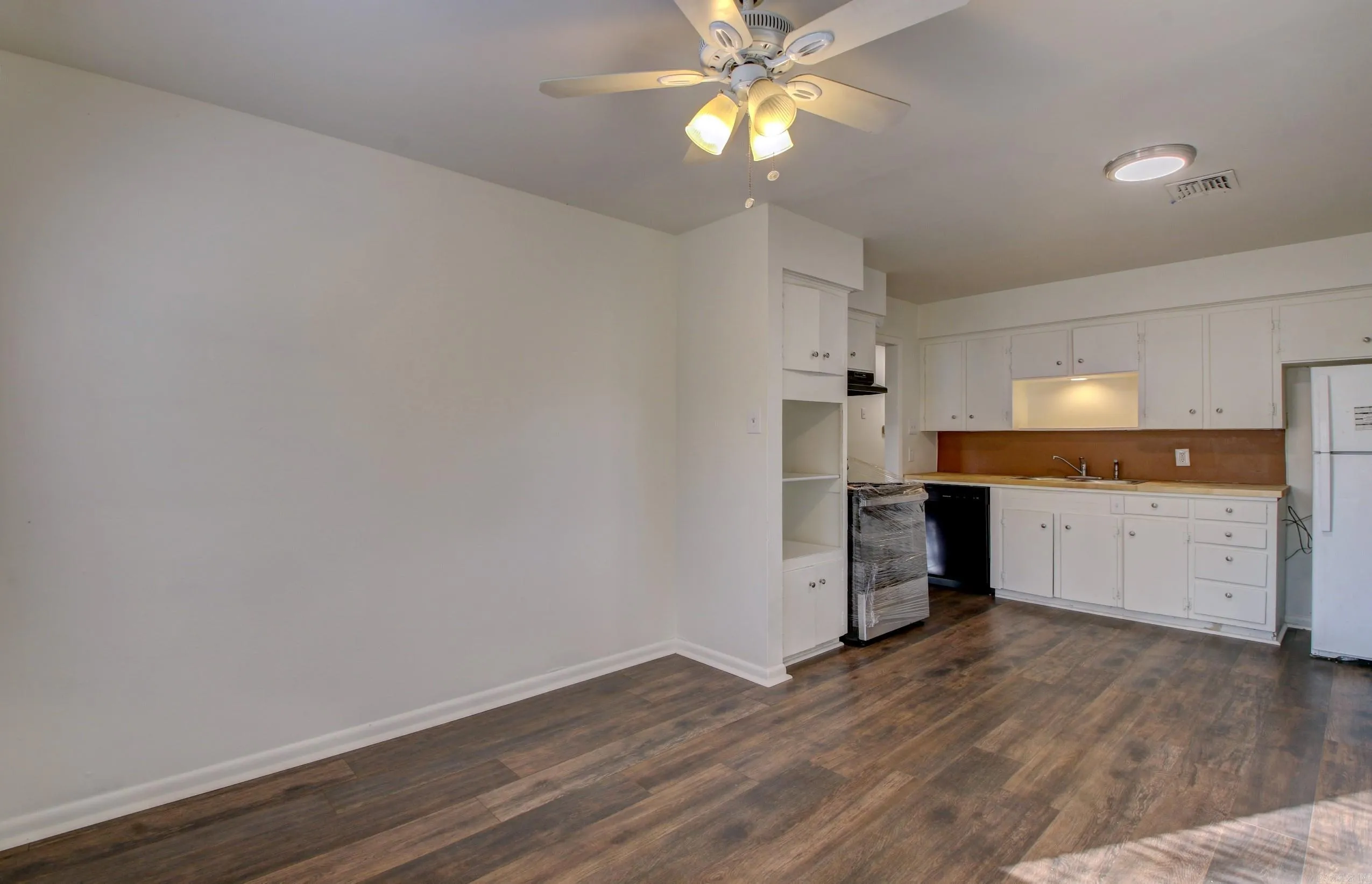 Property at 27  Meldia - Image 19