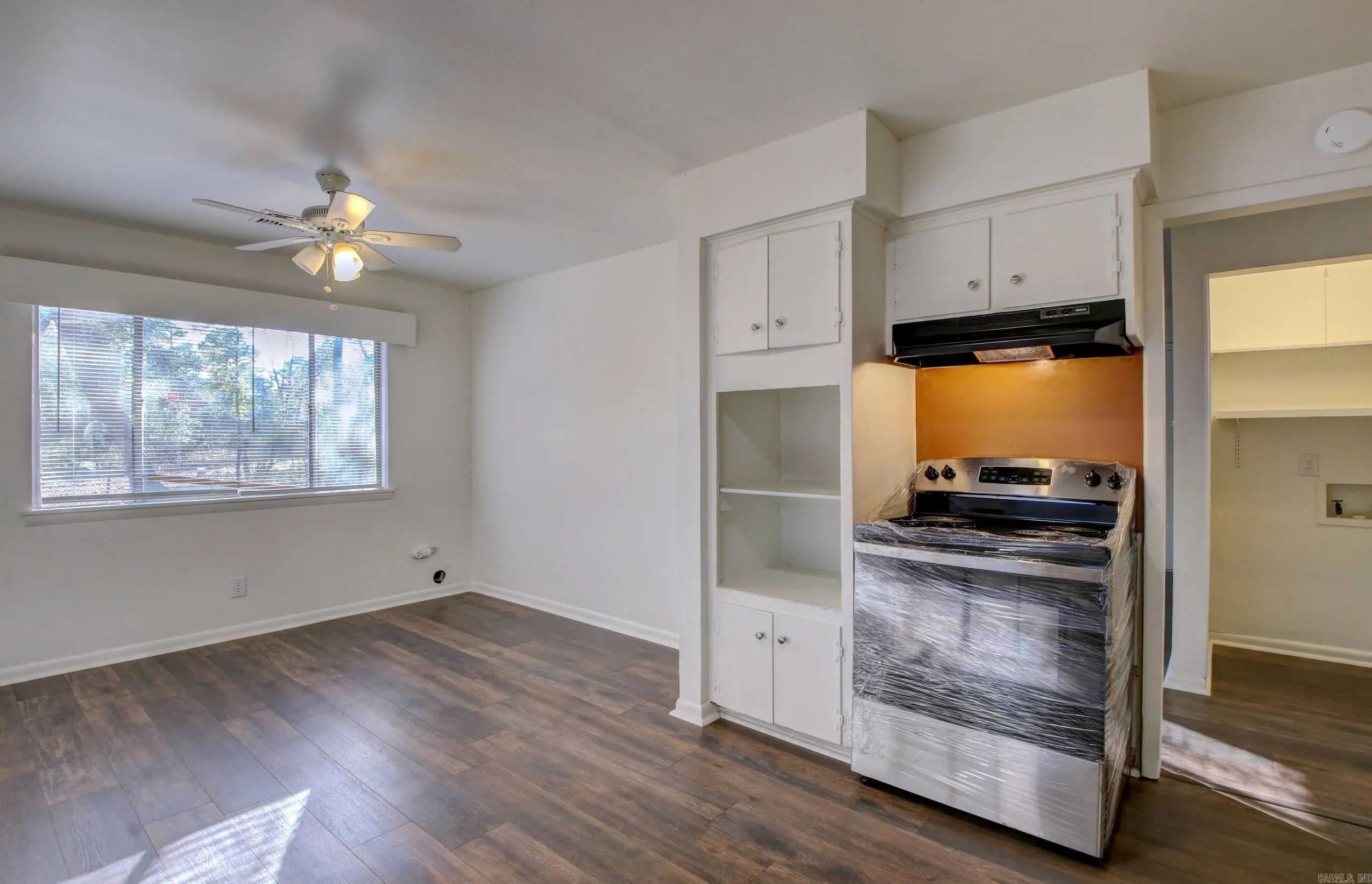 Property at 27  Meldia - Image 12