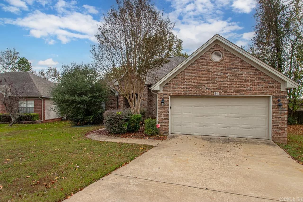 Property at 29  Wedgewood creek - Image 2
