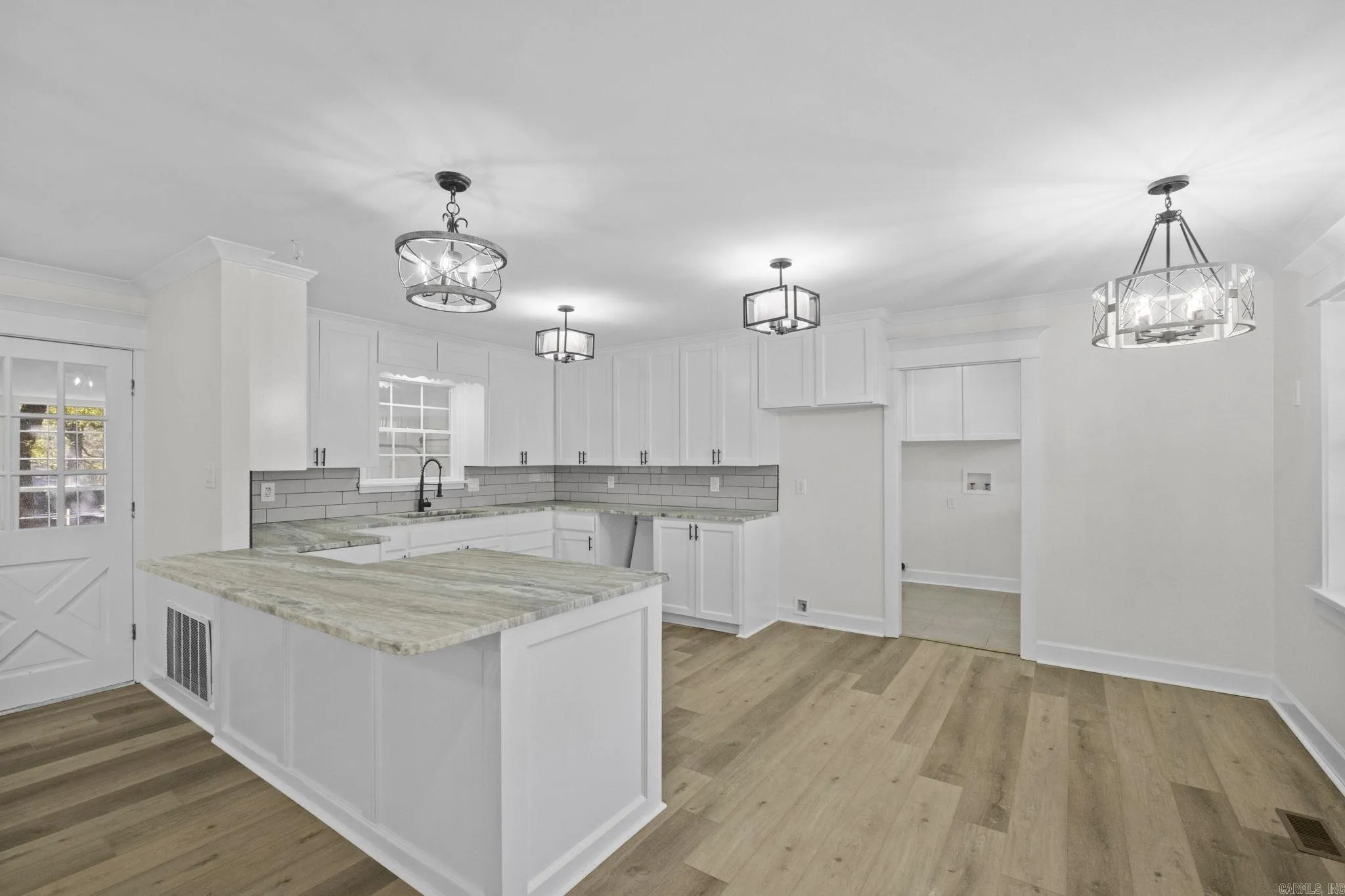 Property at 44  Desoto - Image 7