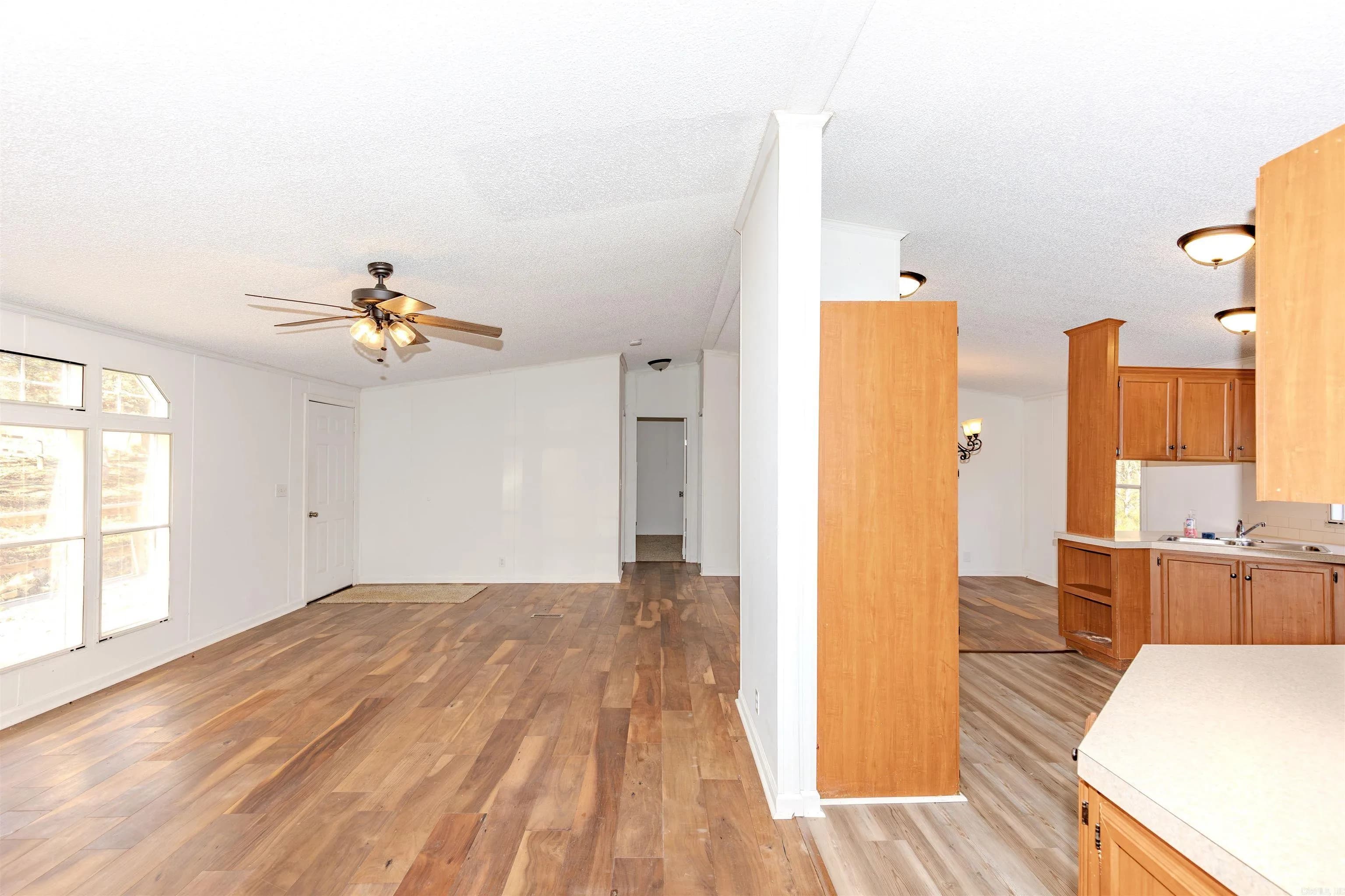 Property at 18025  Cameo - Image 19