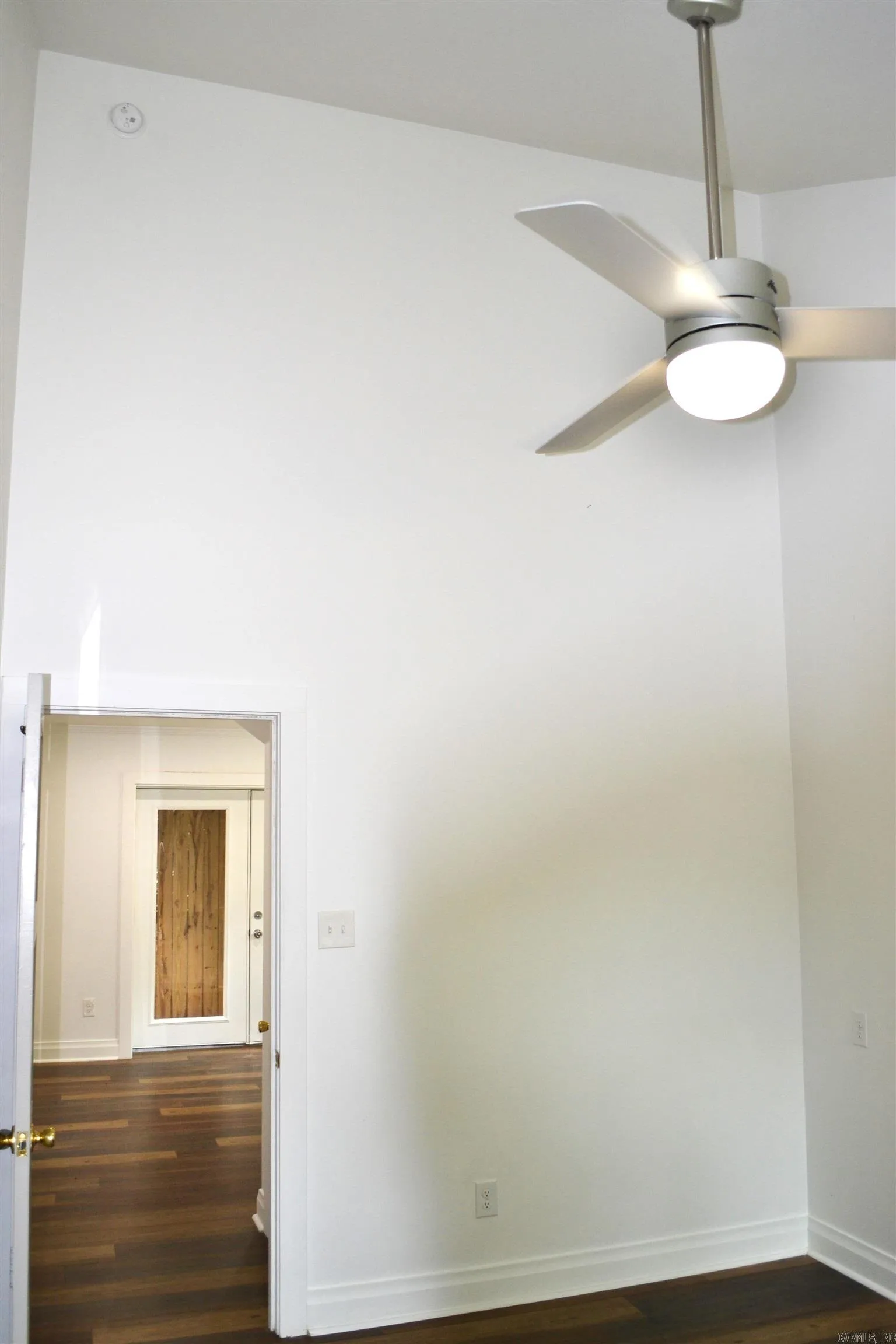 Property at 908 N Taylor - Image 35