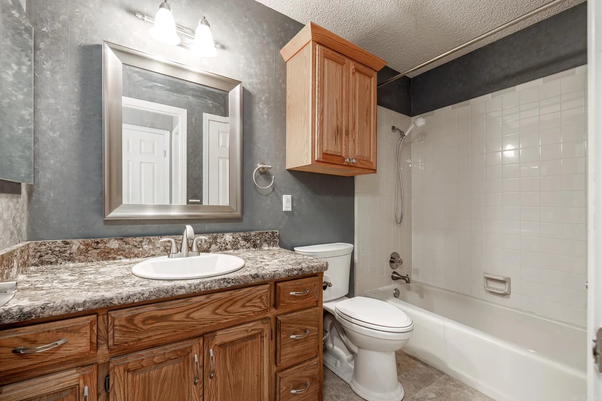 Property at 1  Esla - Image 30