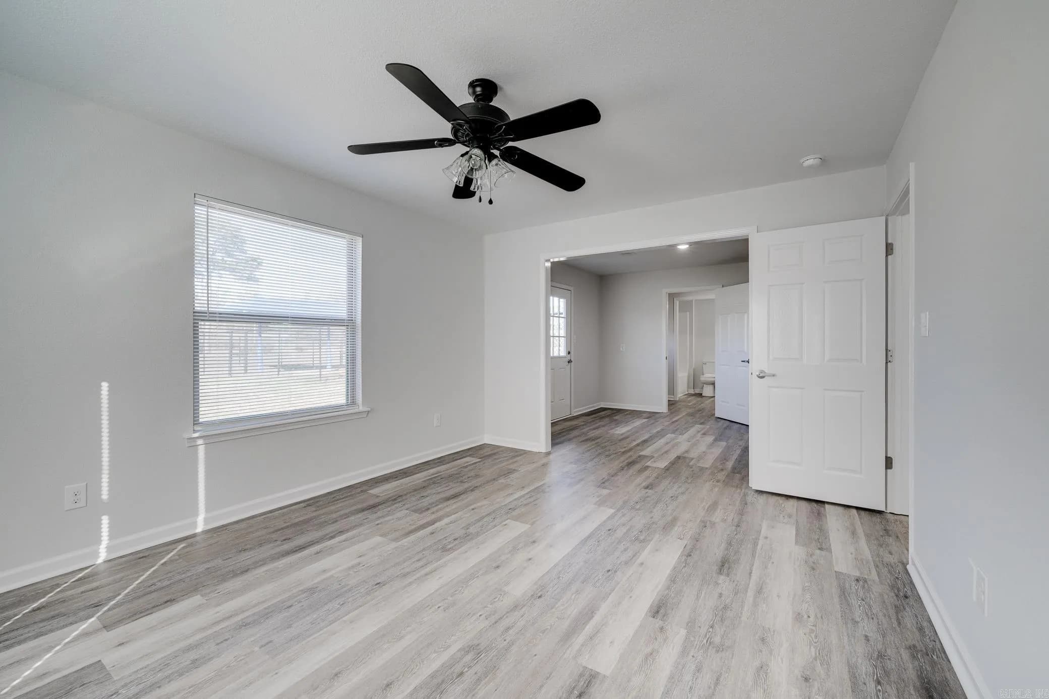 Property at 3448  Finch - Image 20