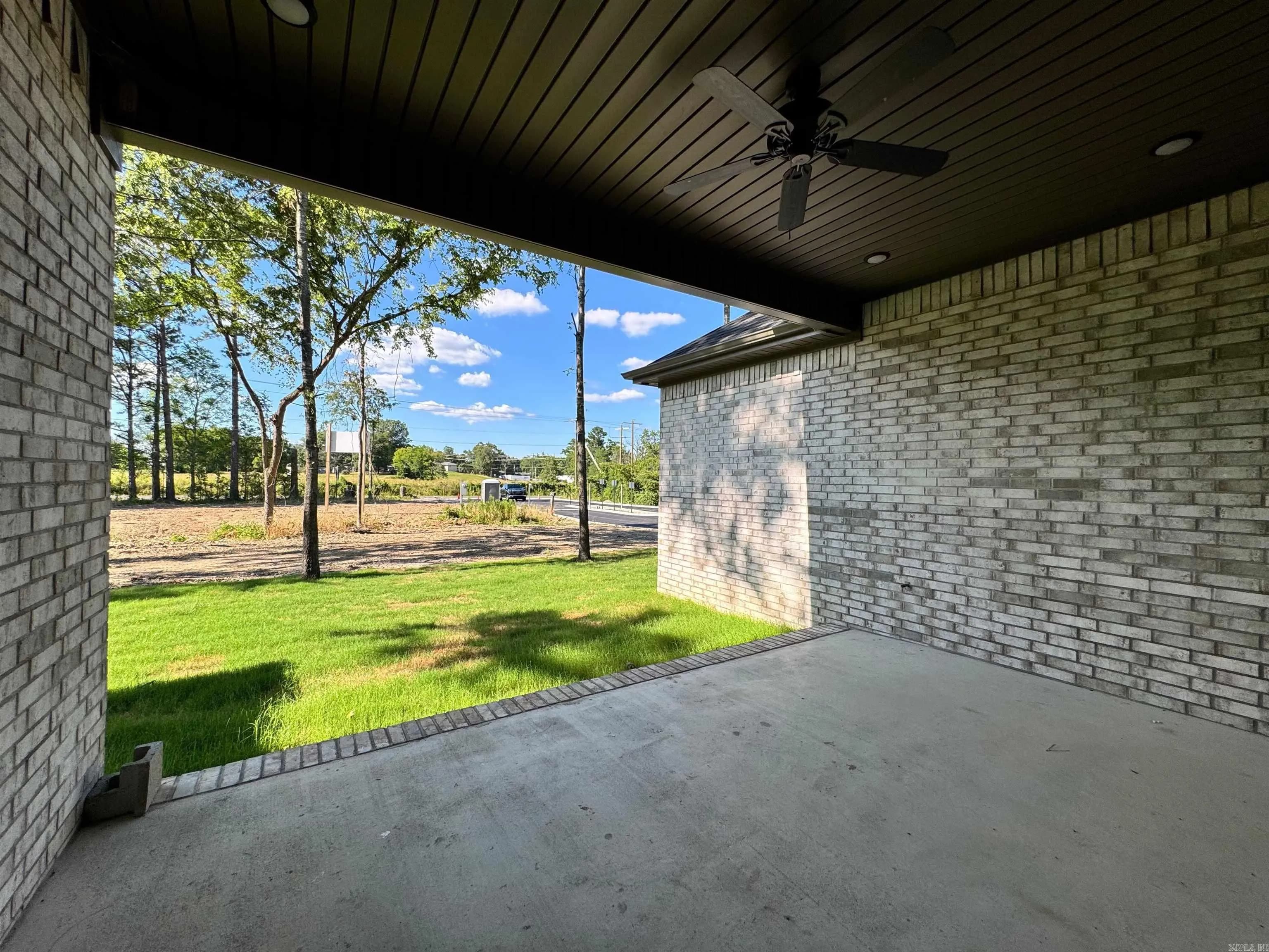 Property at 108  Petronia - Image 27