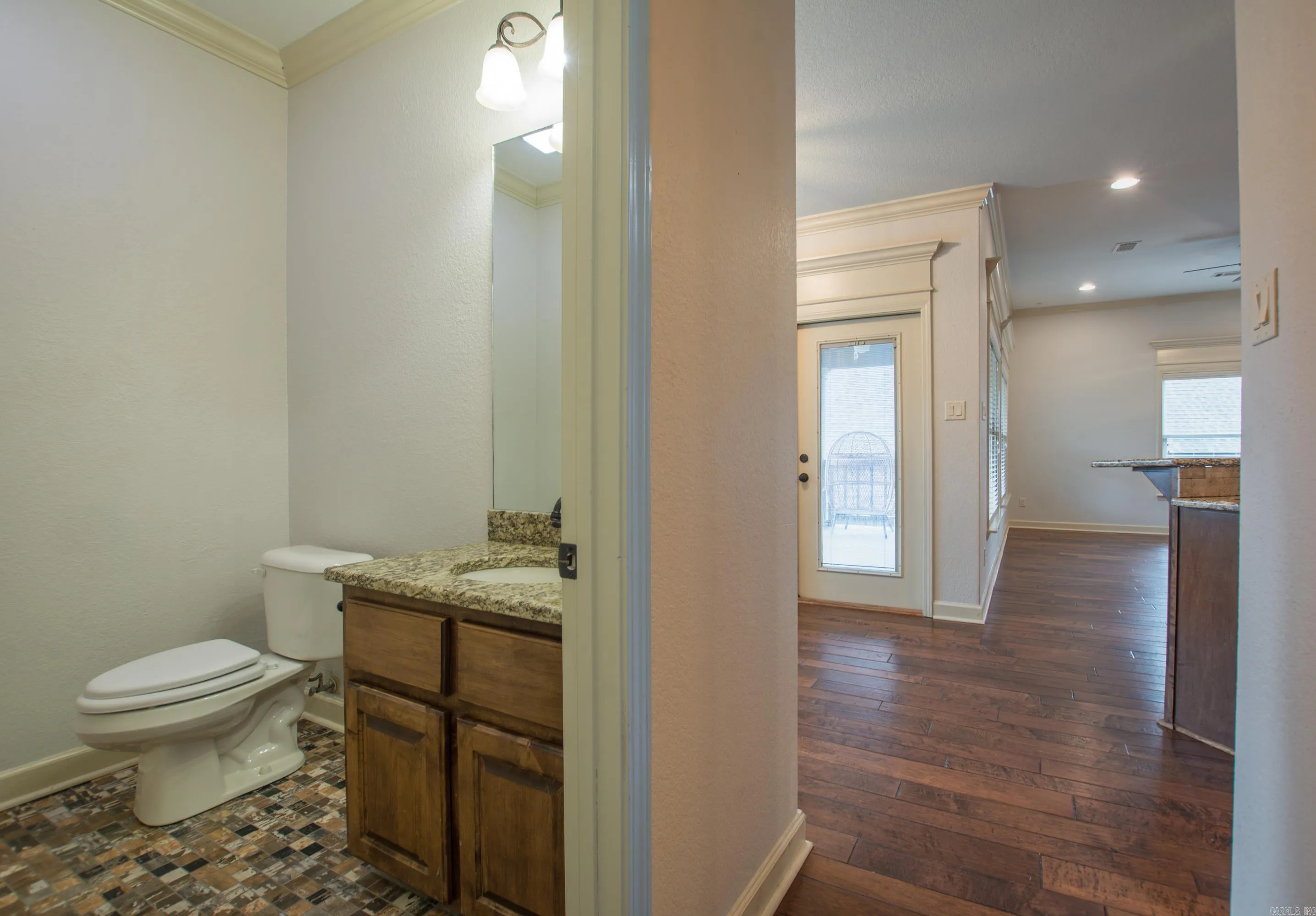Property at 6834  Grace village - Image 20