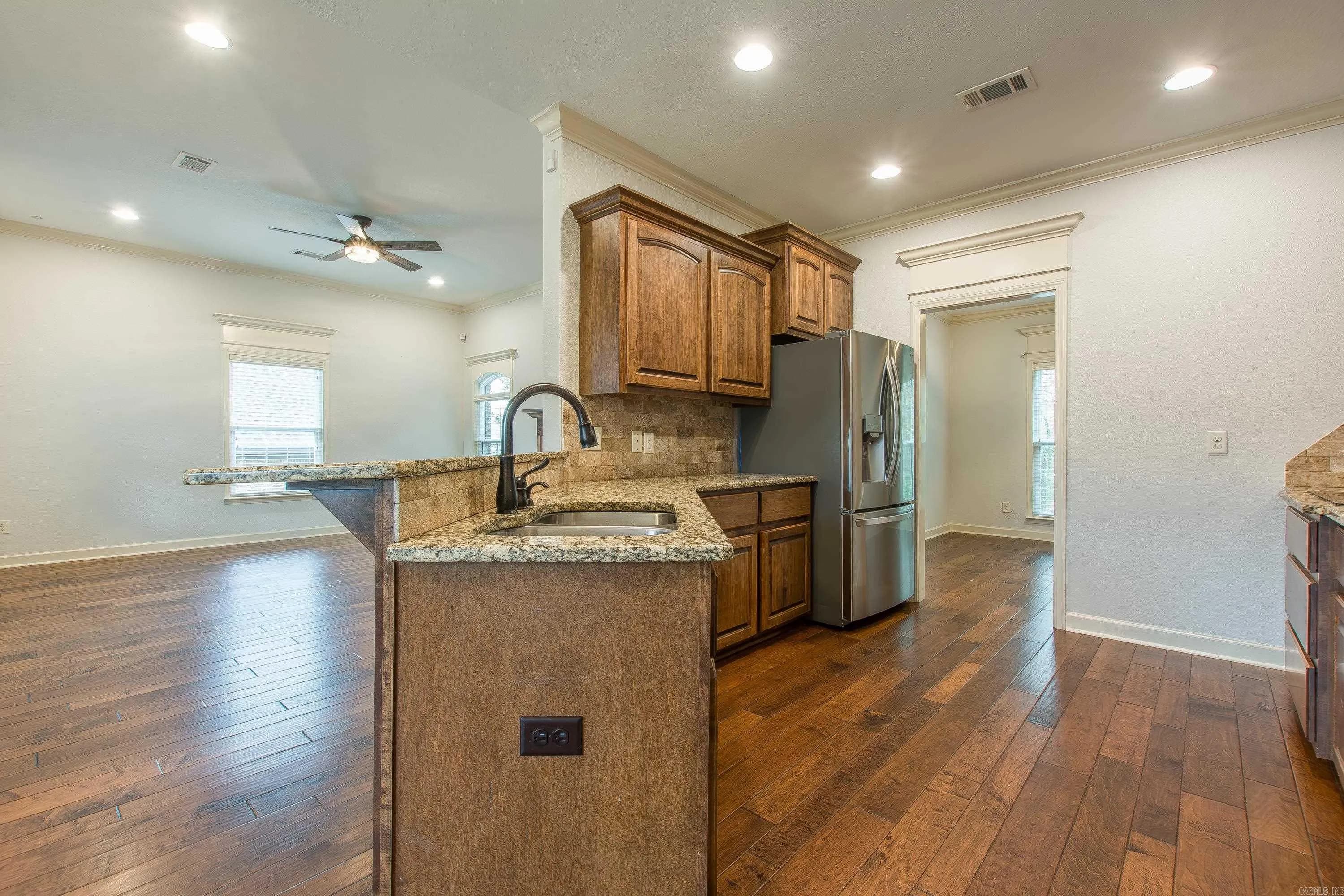 Property at 6834  Grace village - Image 10