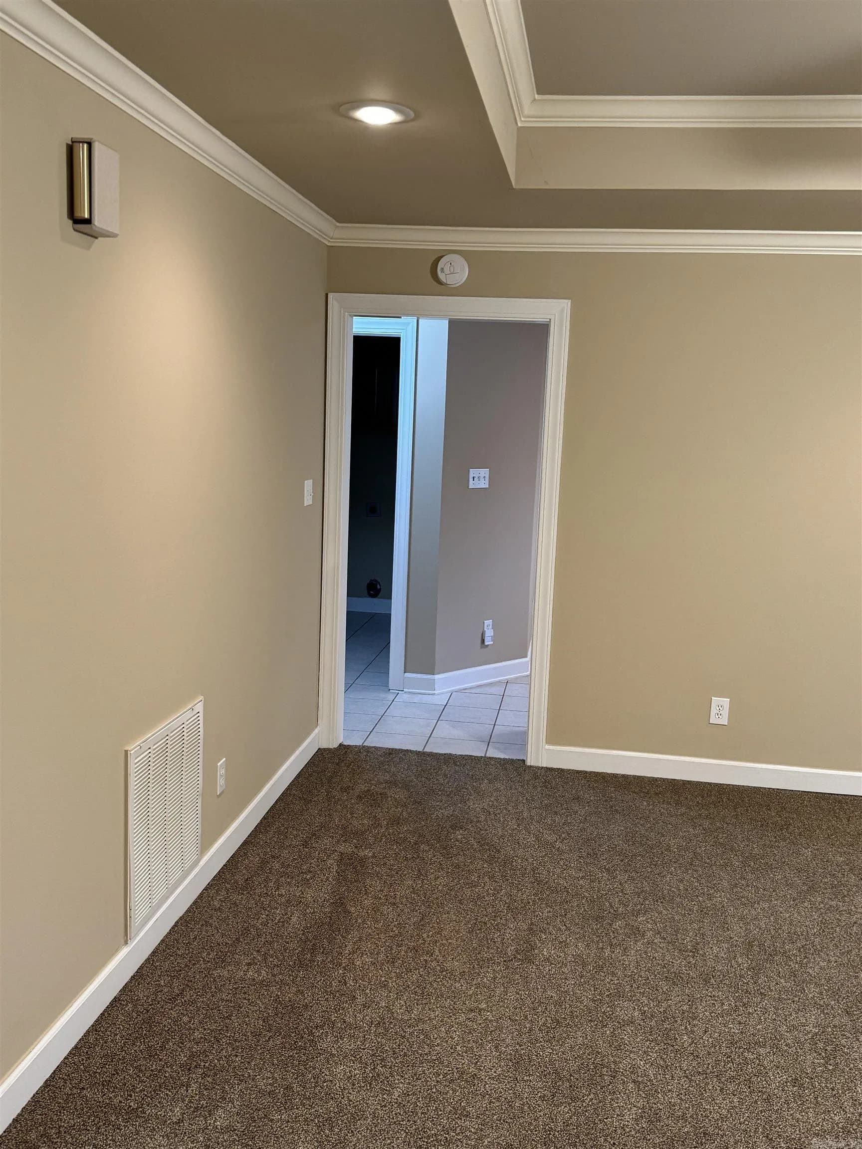 Property at 401  Dakota - Image 3