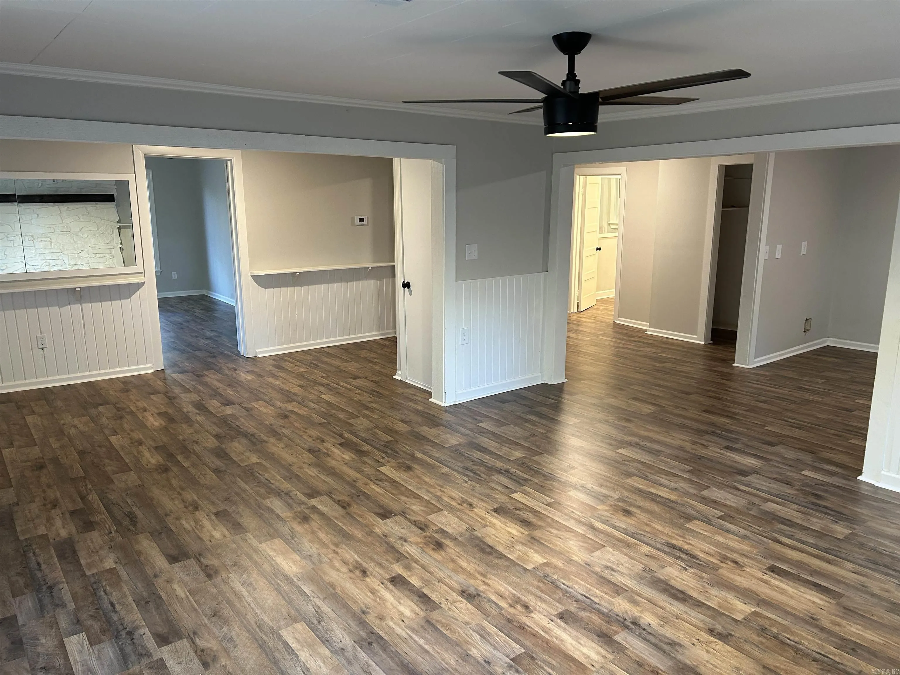 Property at 13 E Main - Image 5