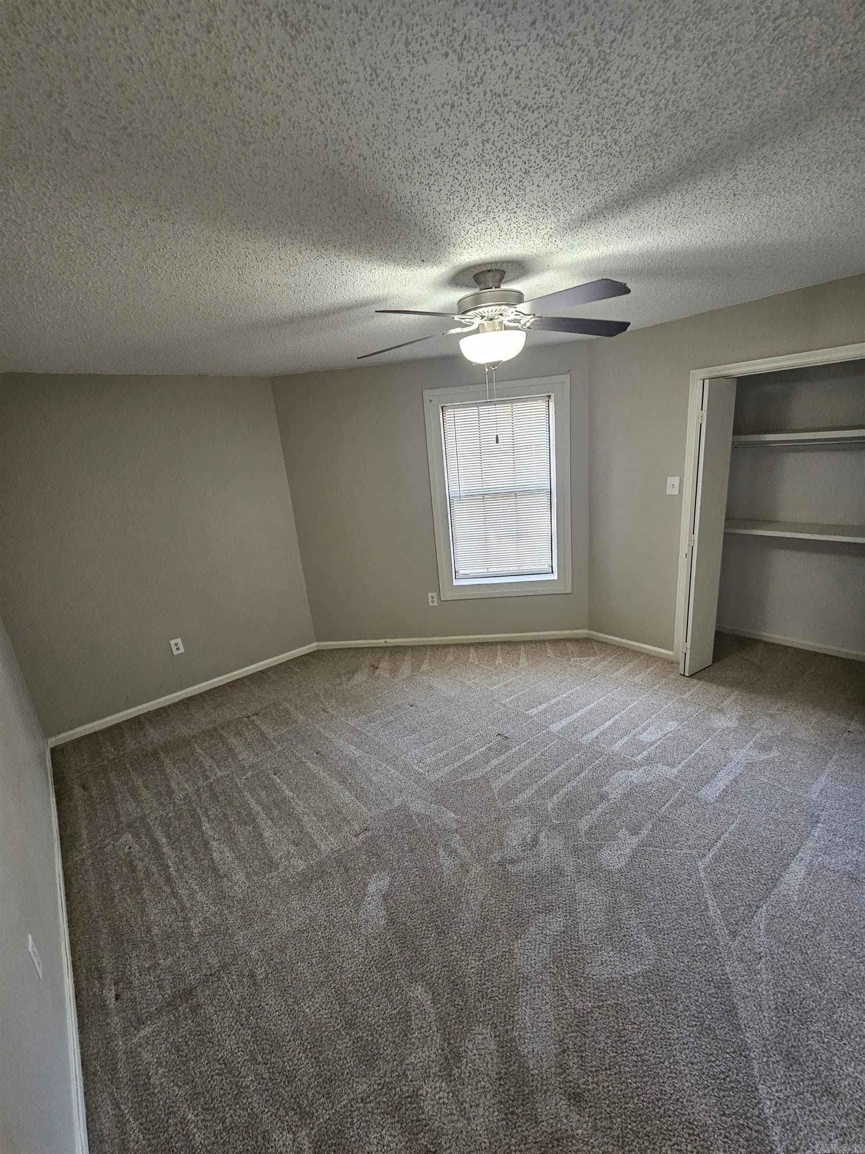 Property at 8815  Woodbine, MU - Image 8
