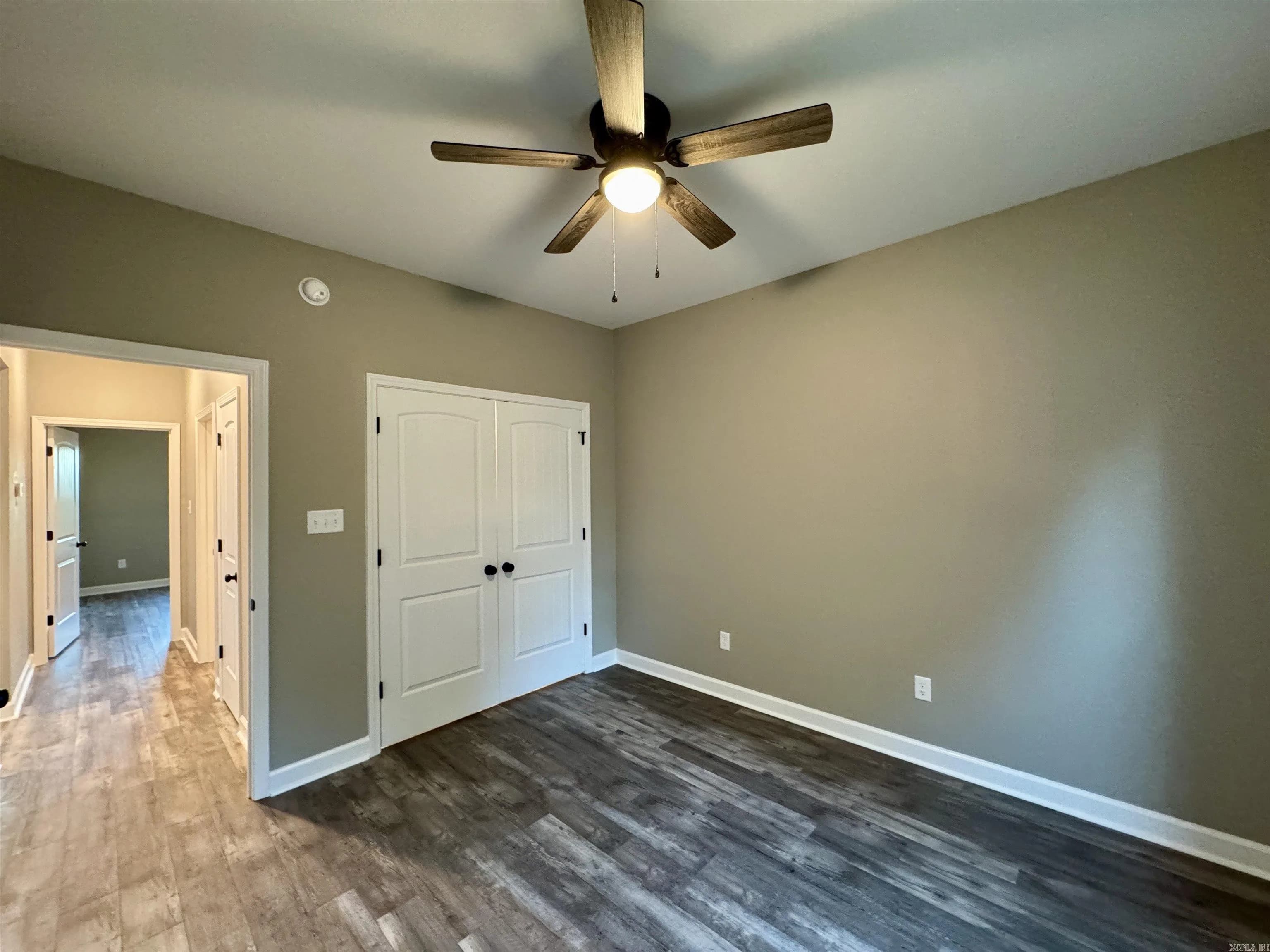 Property at 313  Harris - Image 12