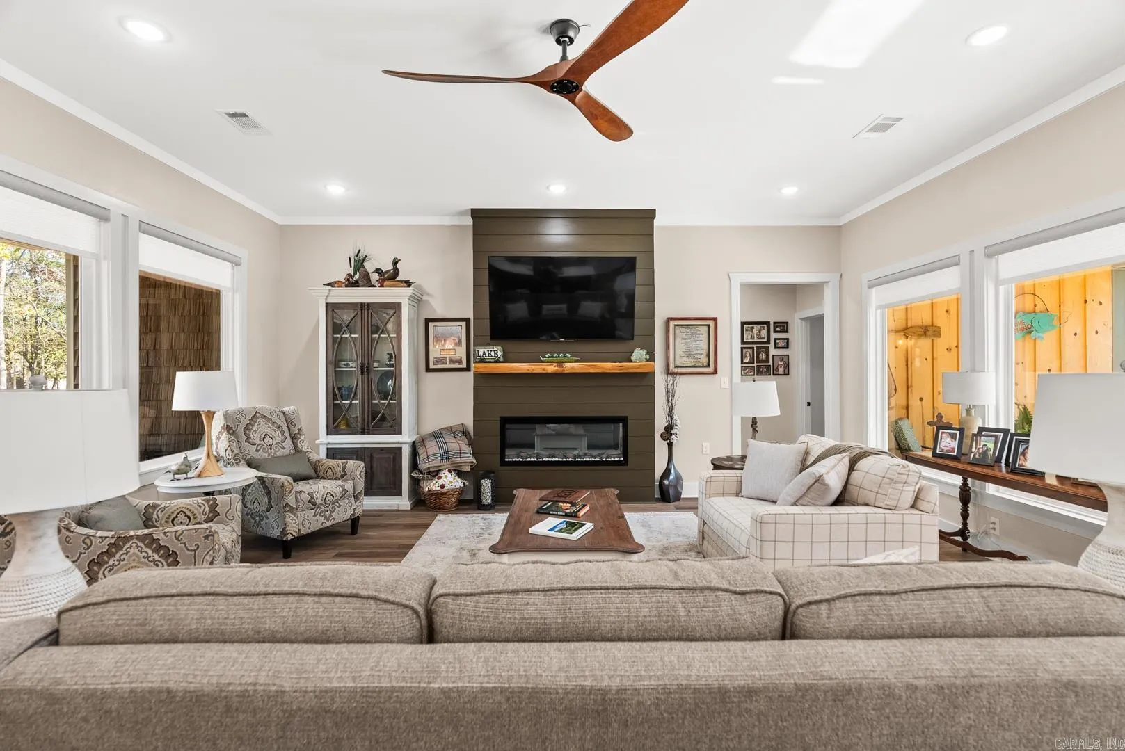 Property at 209  Cherokee drive - Image 11