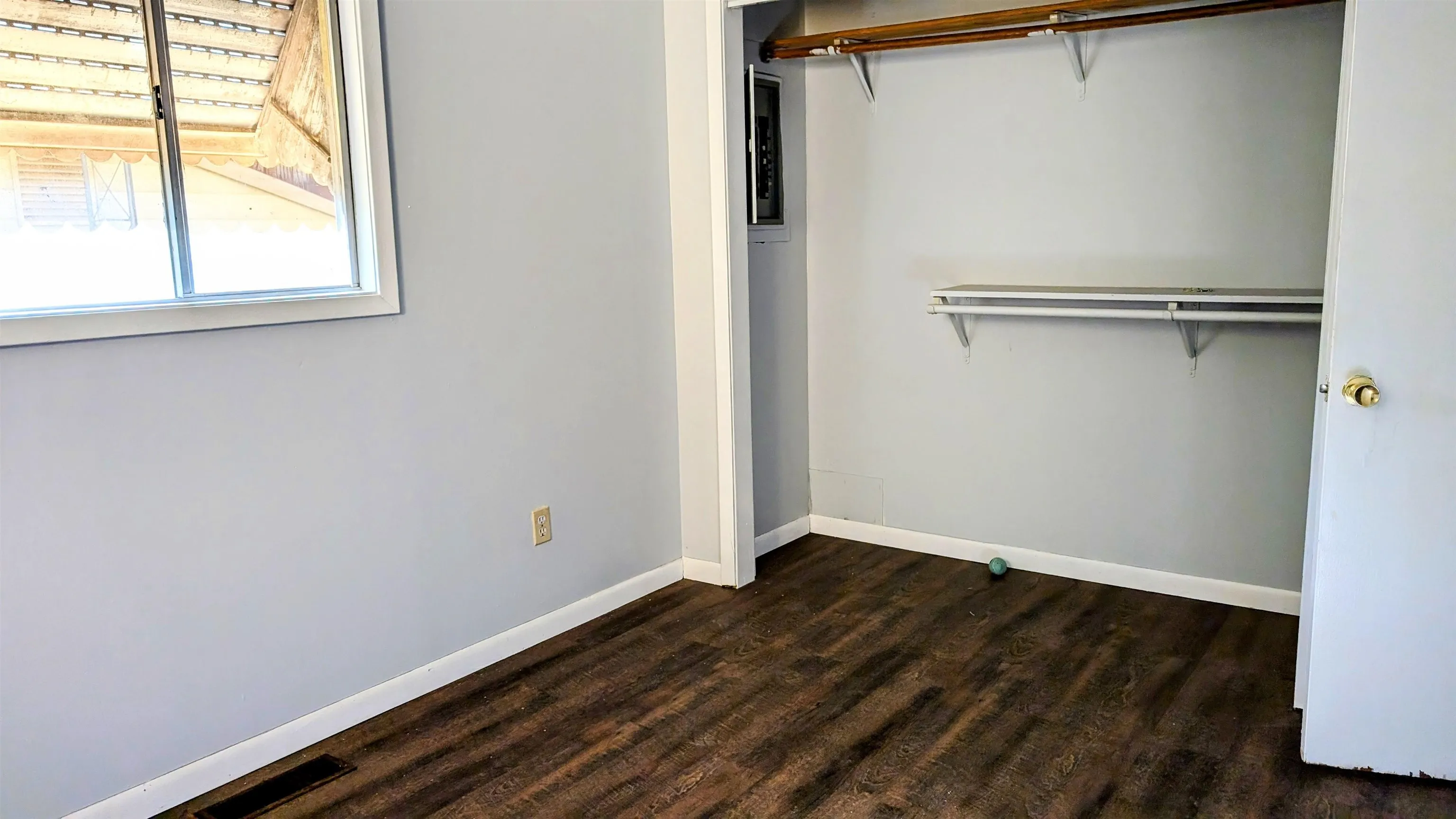 Property at 25  Arrowhead - Image 18