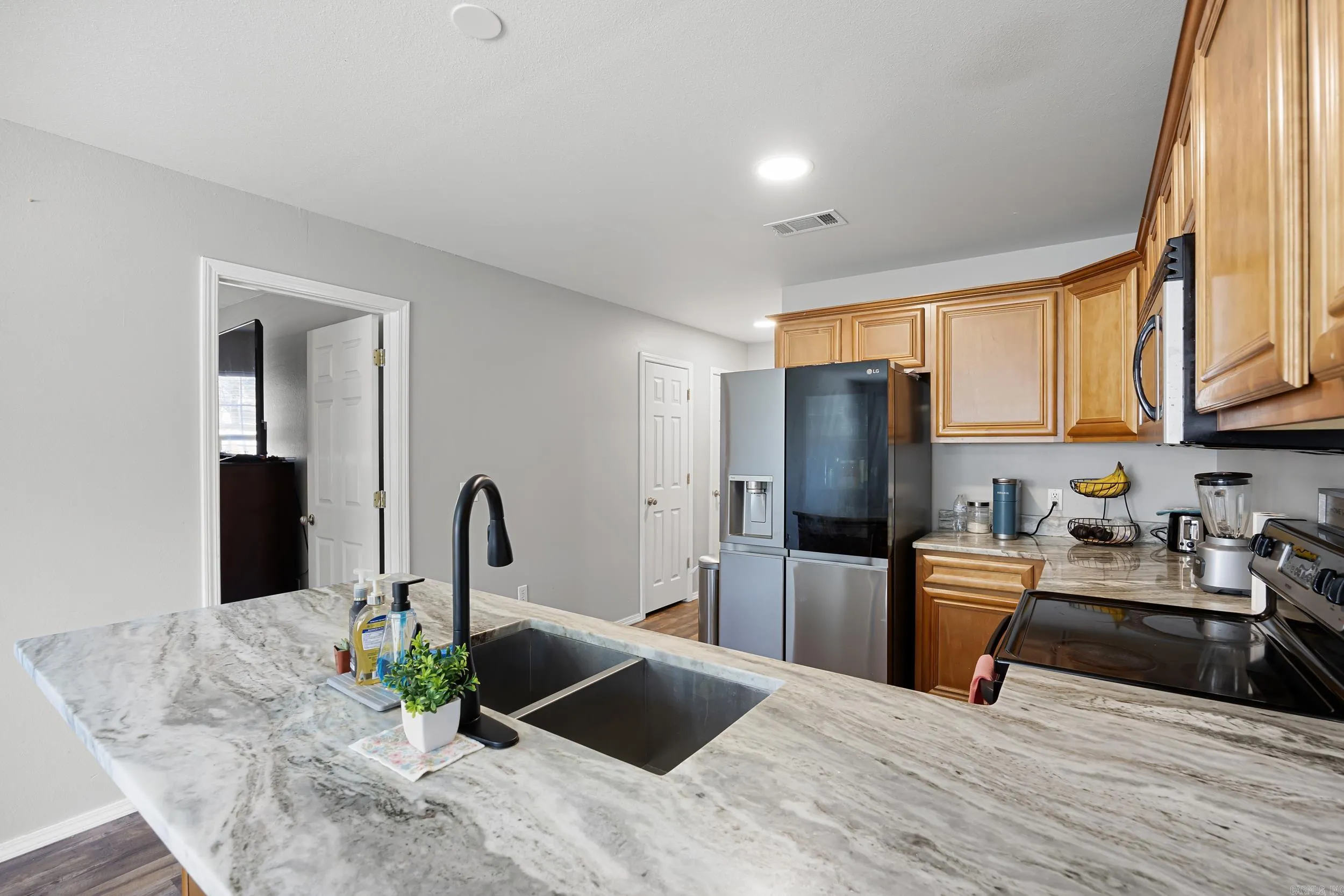 Property at 76  Sunflower - Image 13