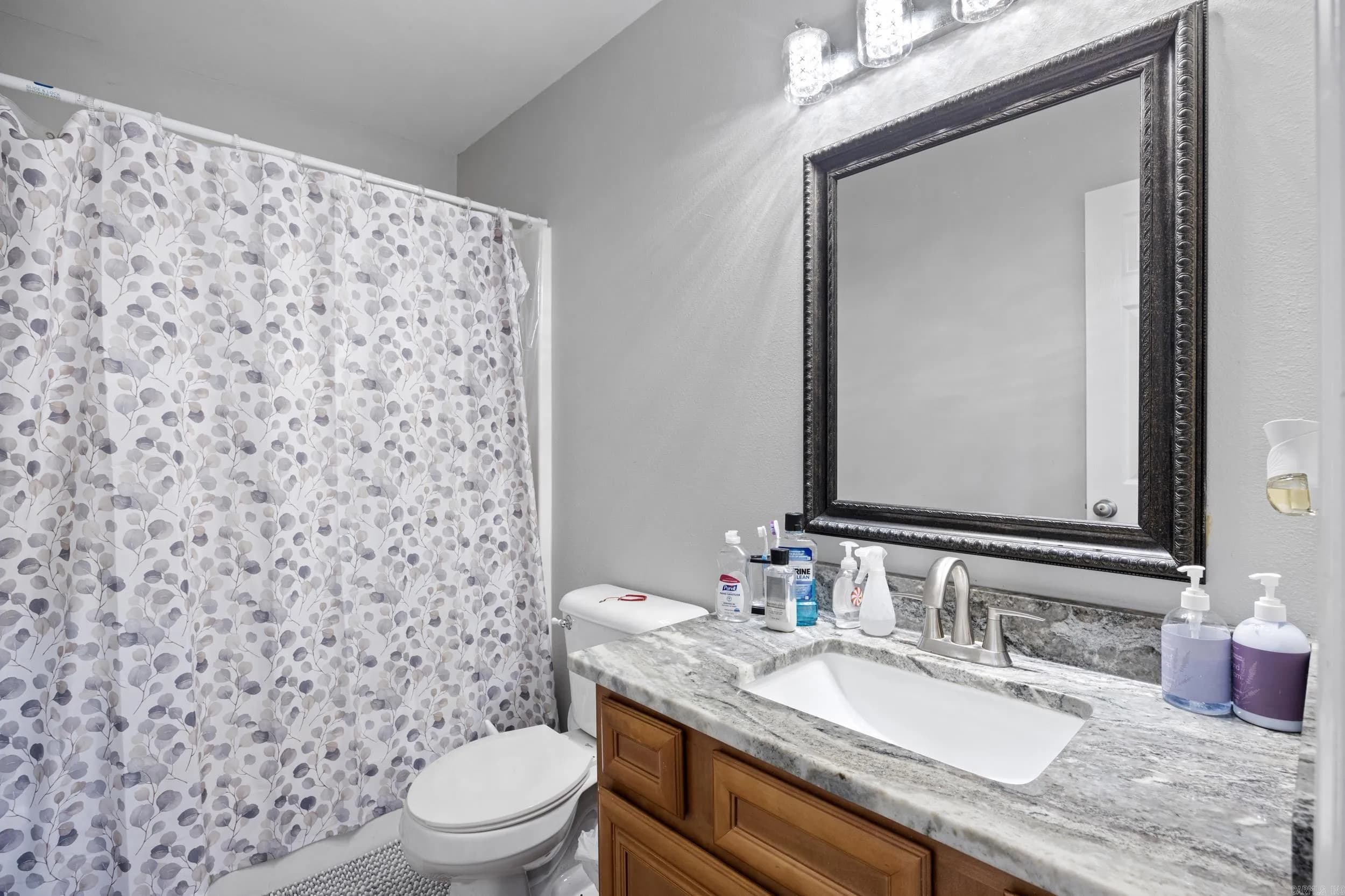 Property at 76  Sunflower - Image 24