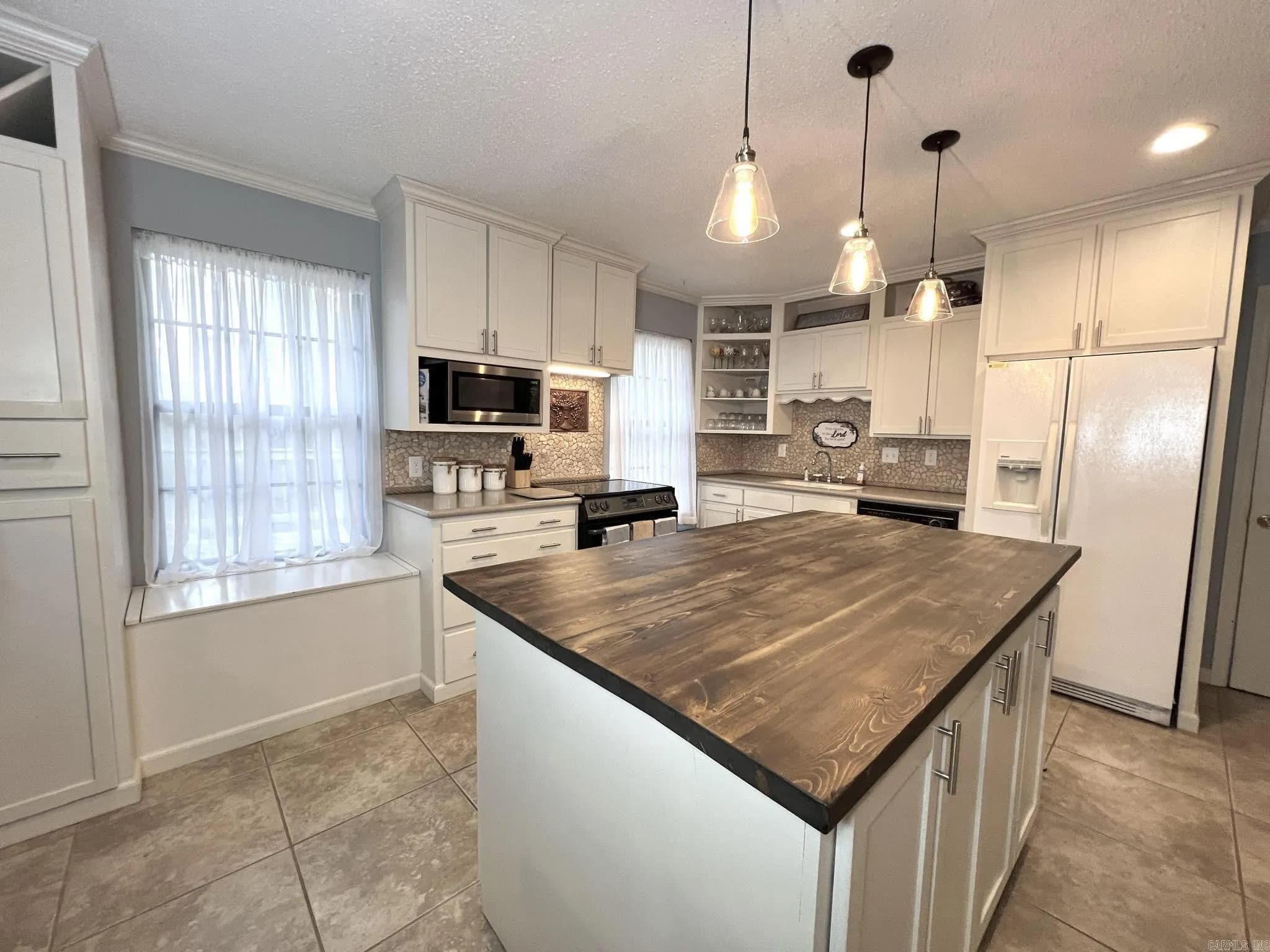 Property at 18115  Fawn tree - Image 13