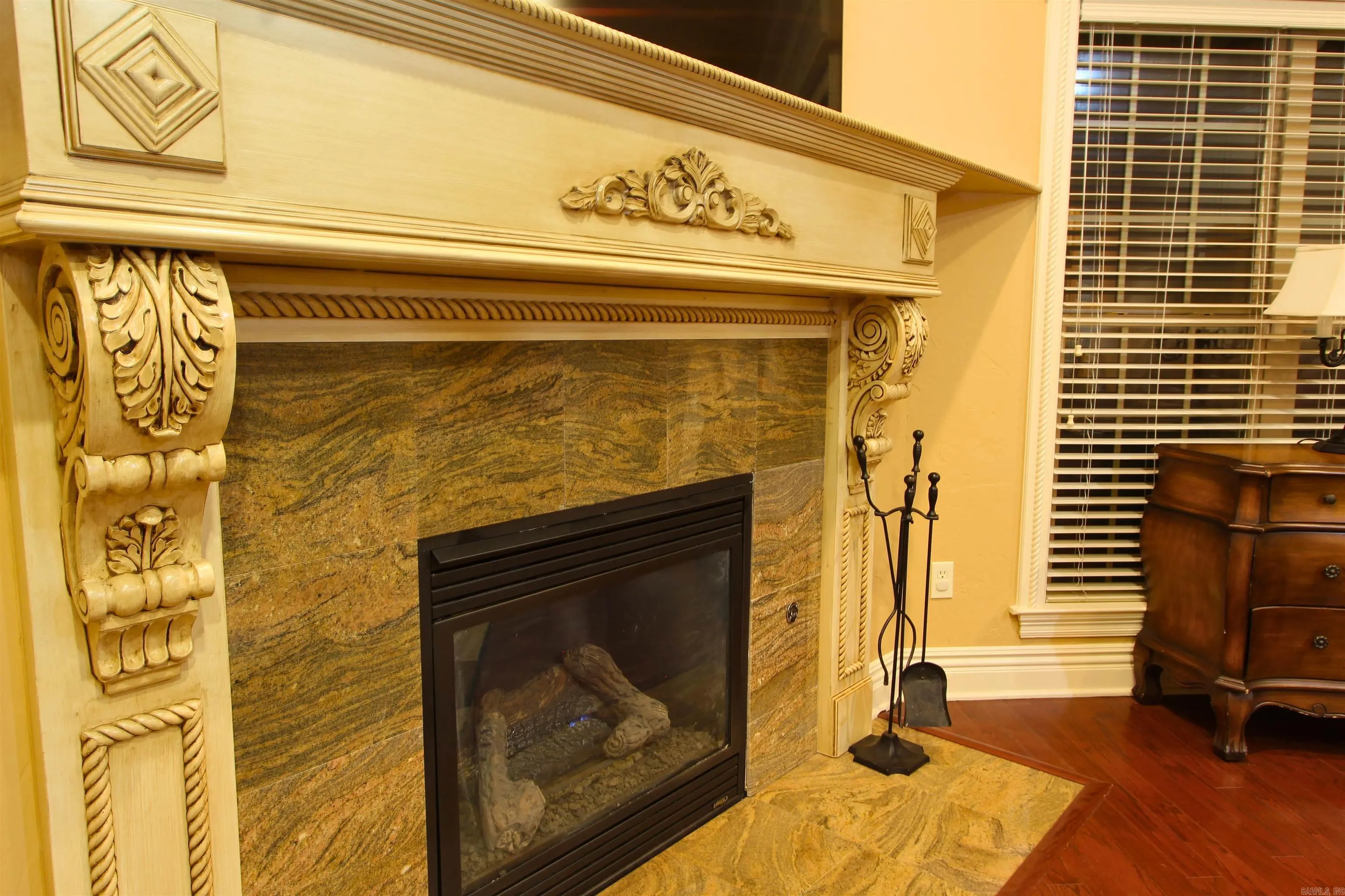Property at 2701  Gemstone drive - Image 8