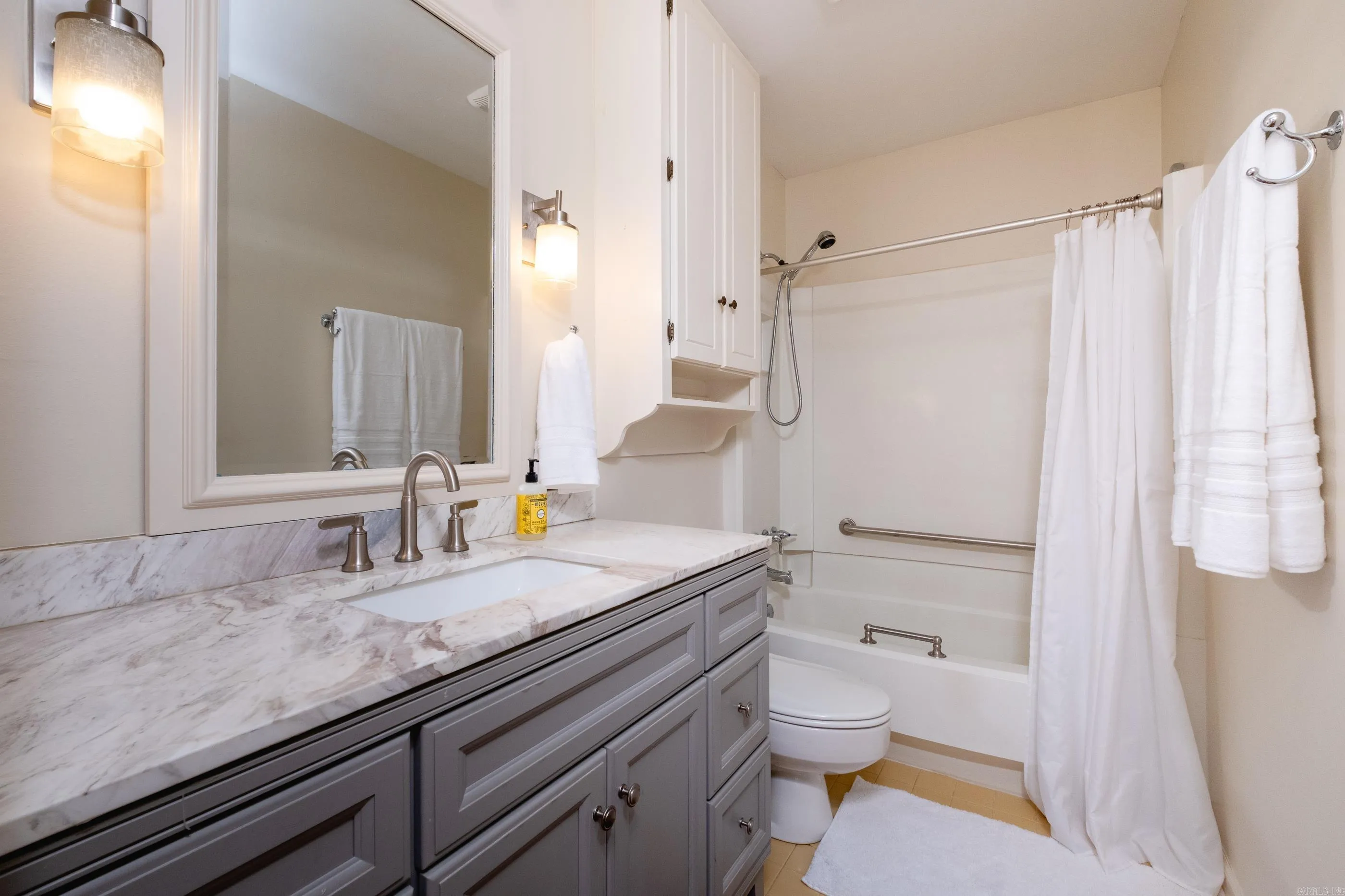 Property at 46  Kingsbridge way - Image 25