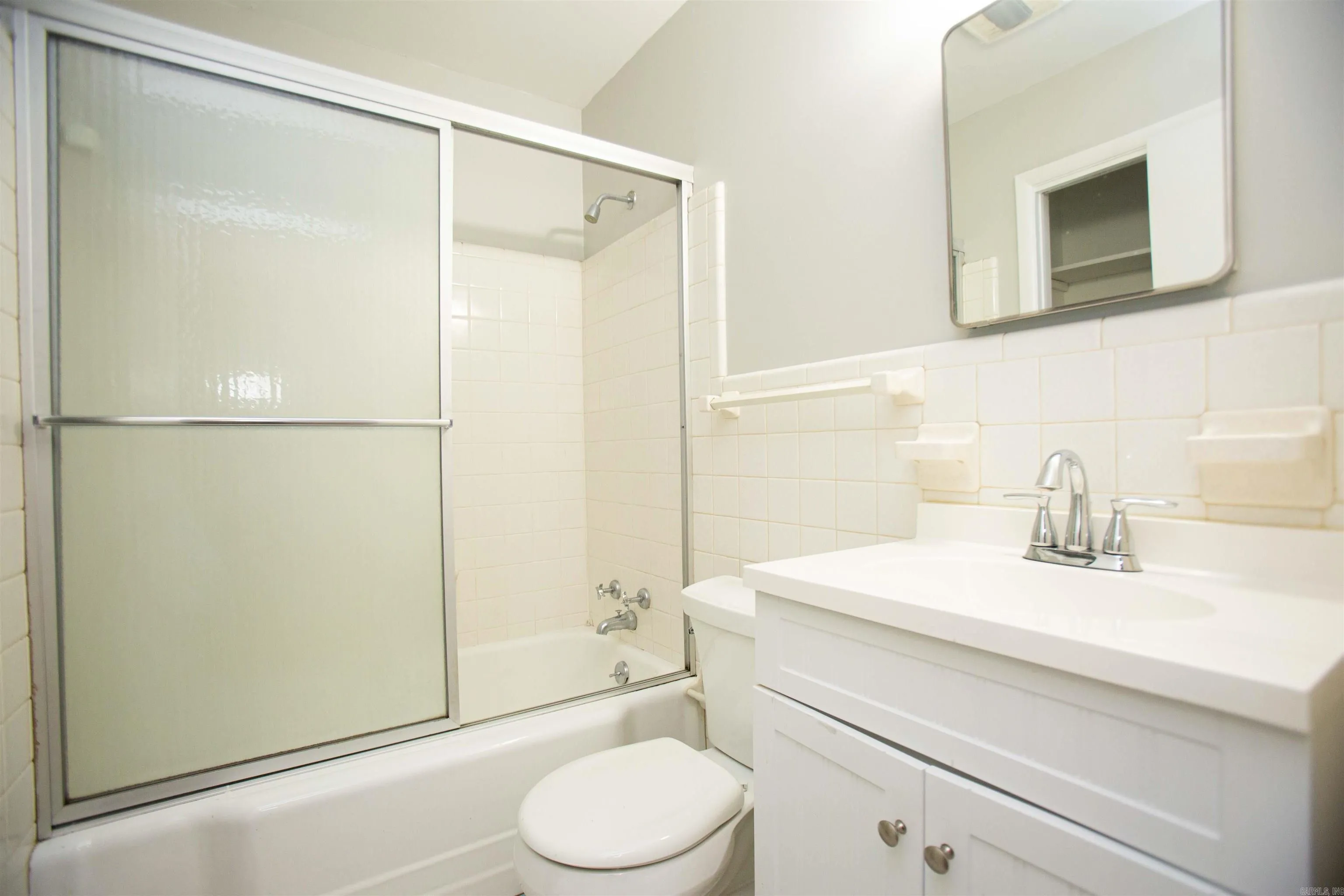 Property at 13  Templin - Image 12