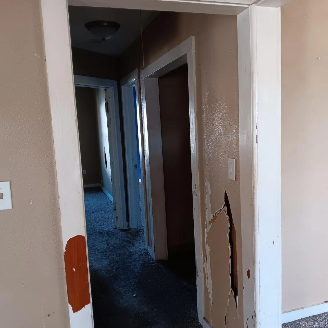 Property at 203 N 1st - Image 8