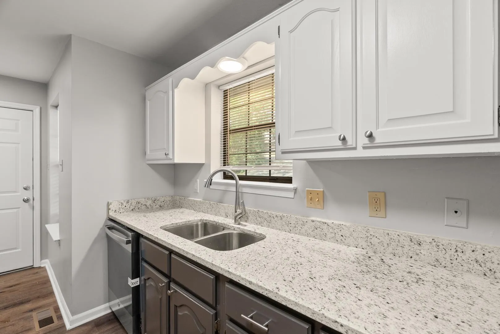 Property at 13707  Beckenham - Image 15