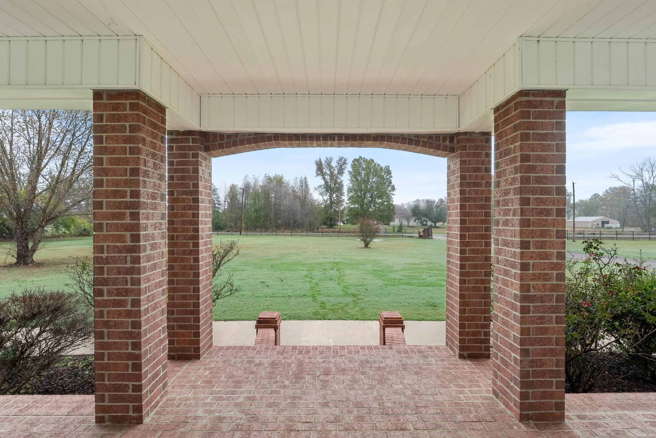 Property at 8  Beryl - Image 5