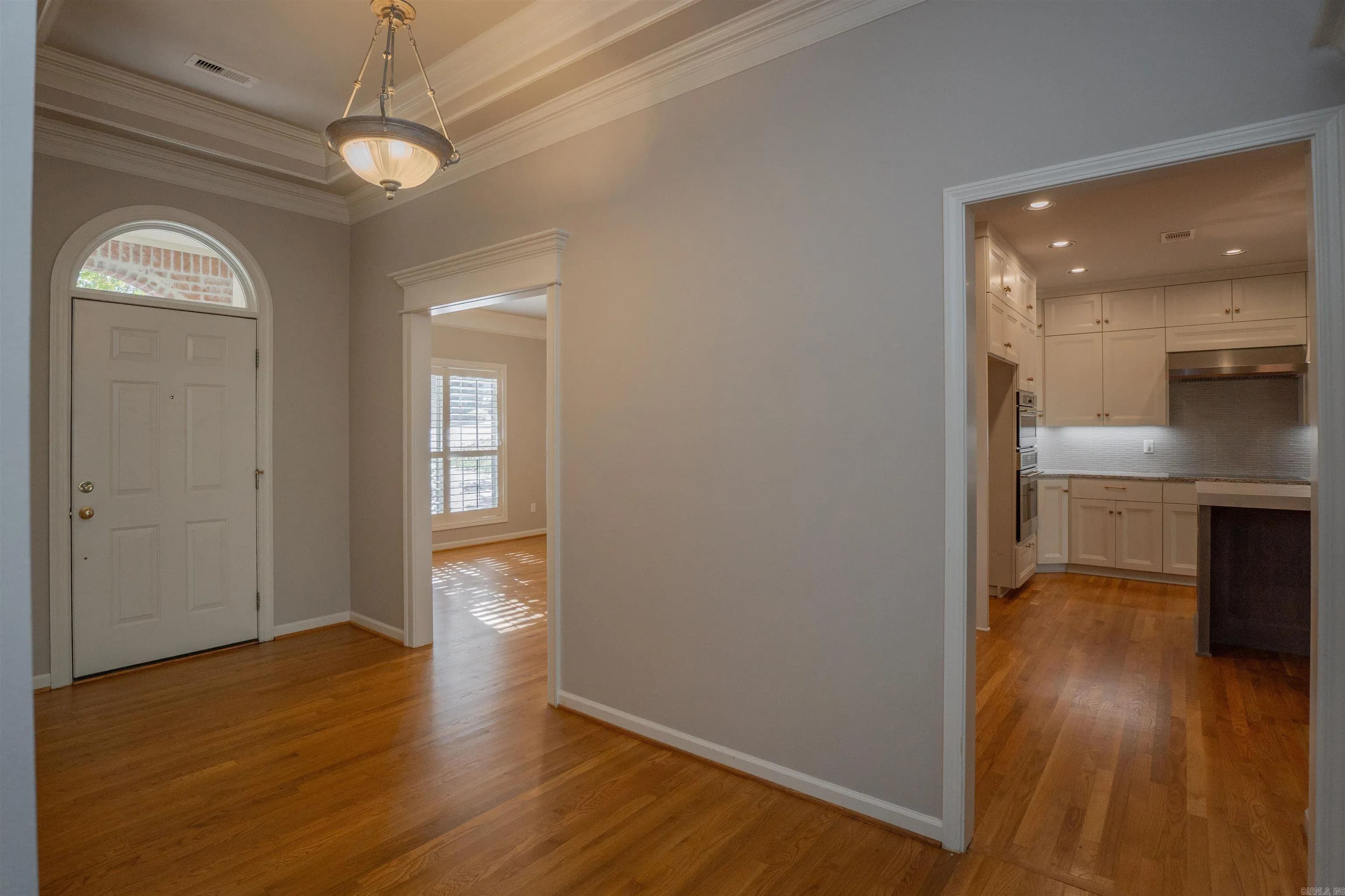 Property at 8  Bordeaux - Image 6