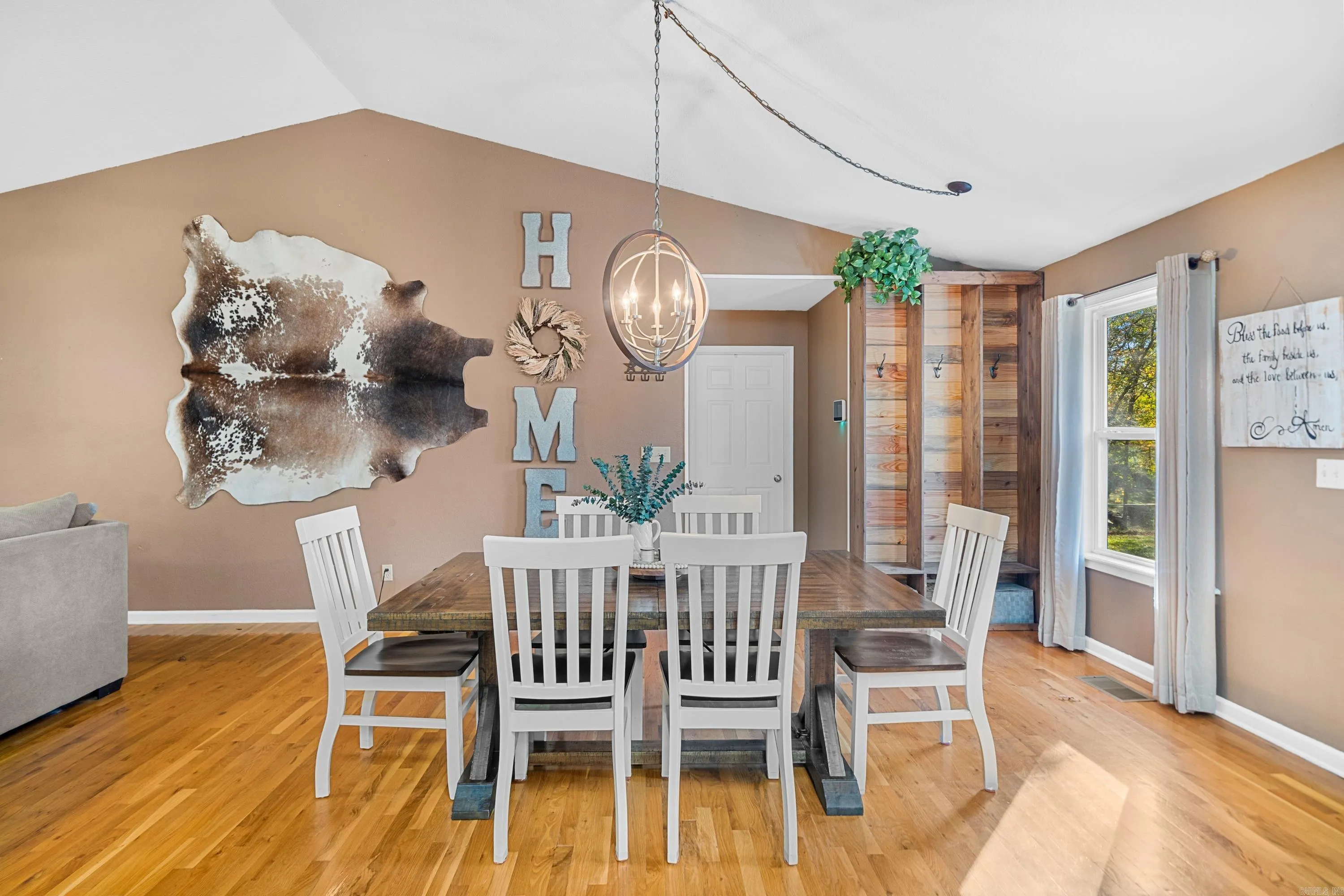 Property at 163  Fox - Image 12
