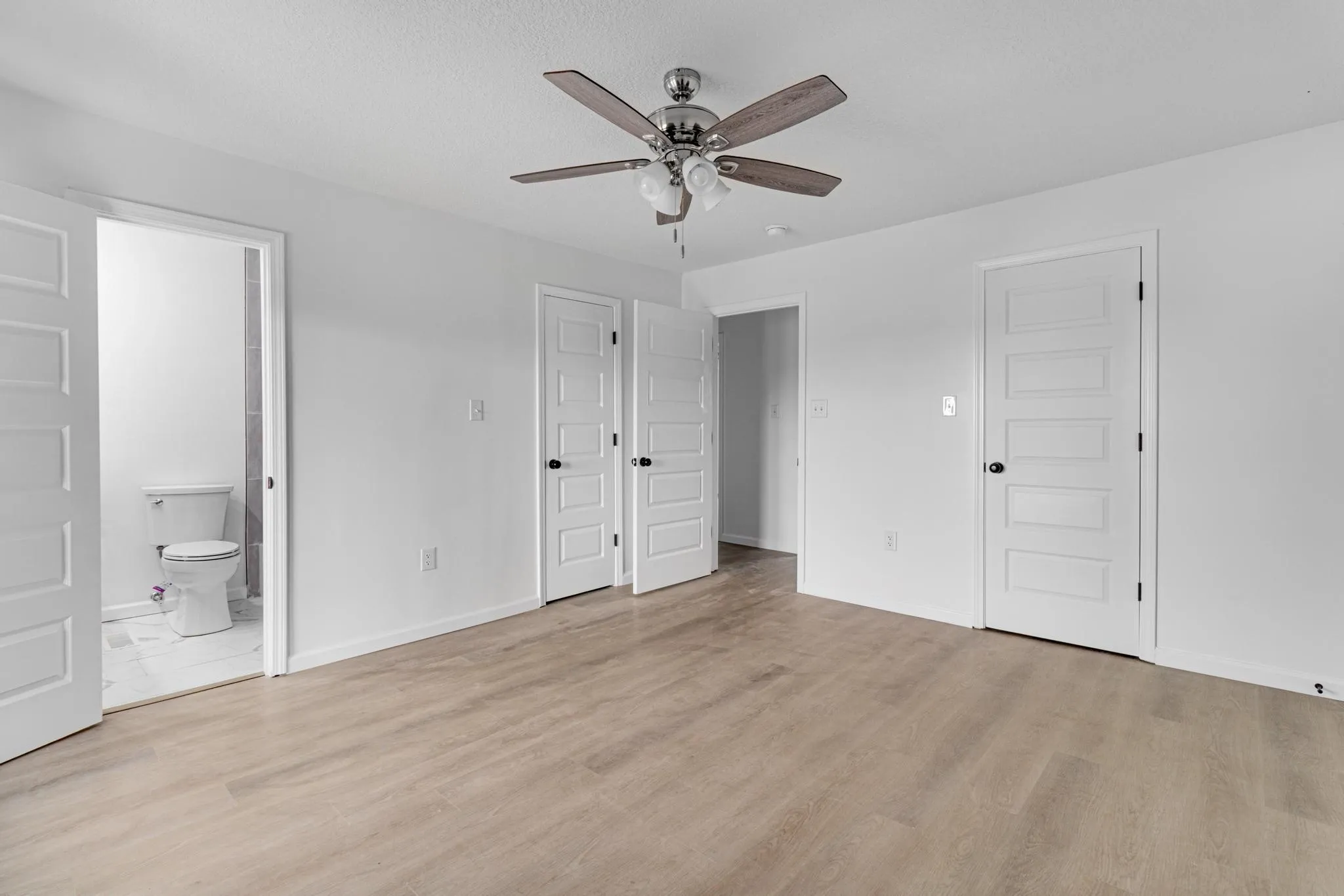 Property at 509  Hillview dr - Image 11